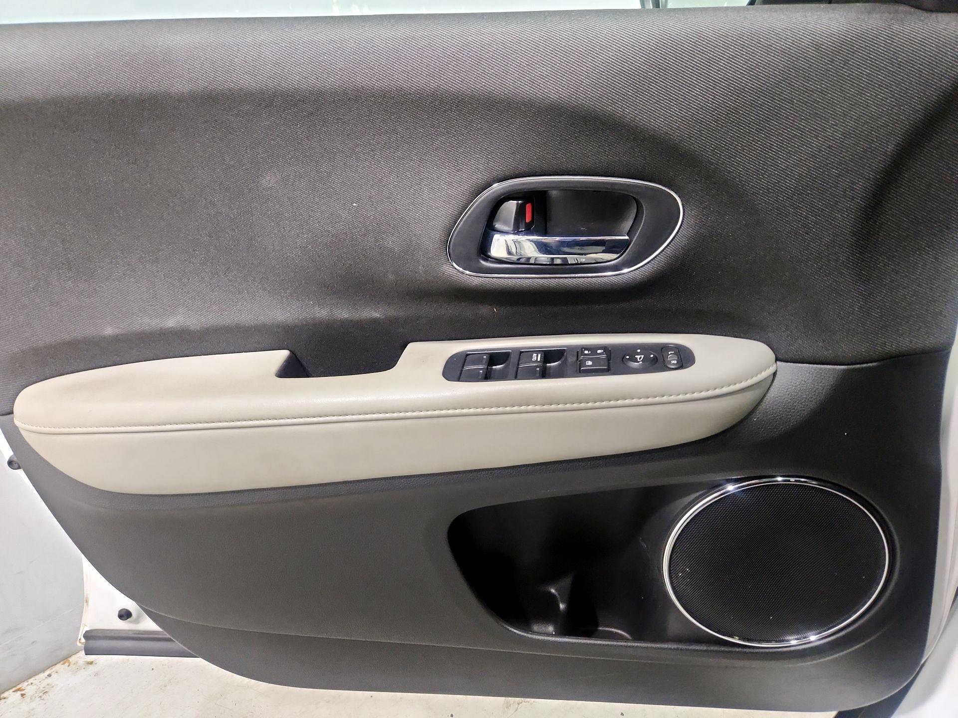 Thumbnail: 2021 Honda HR-V - 12