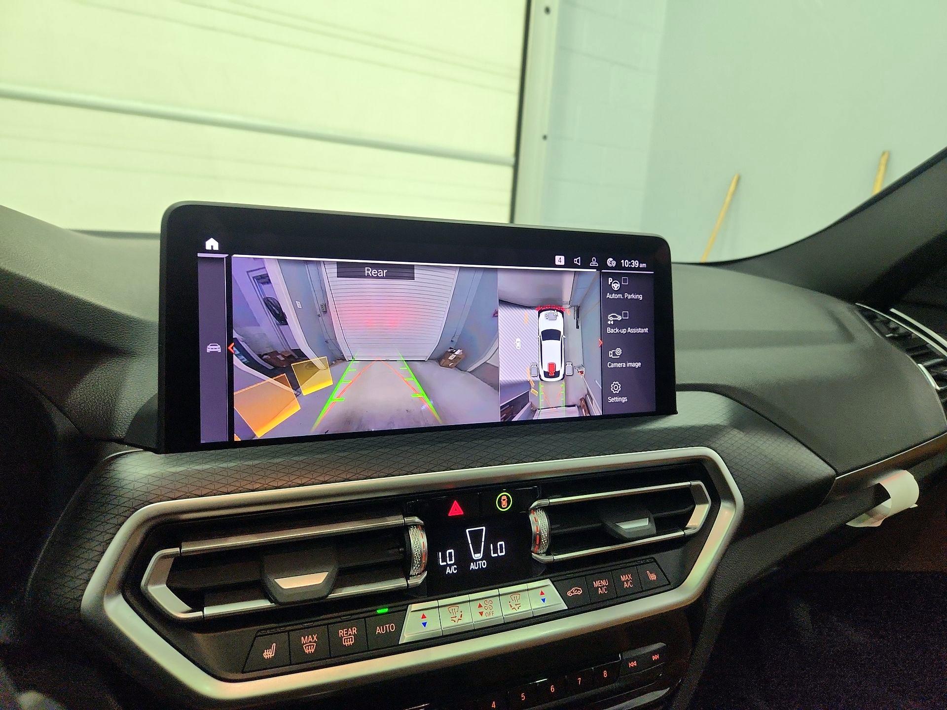 Thumbnail: 2022 BMW X4 - 15