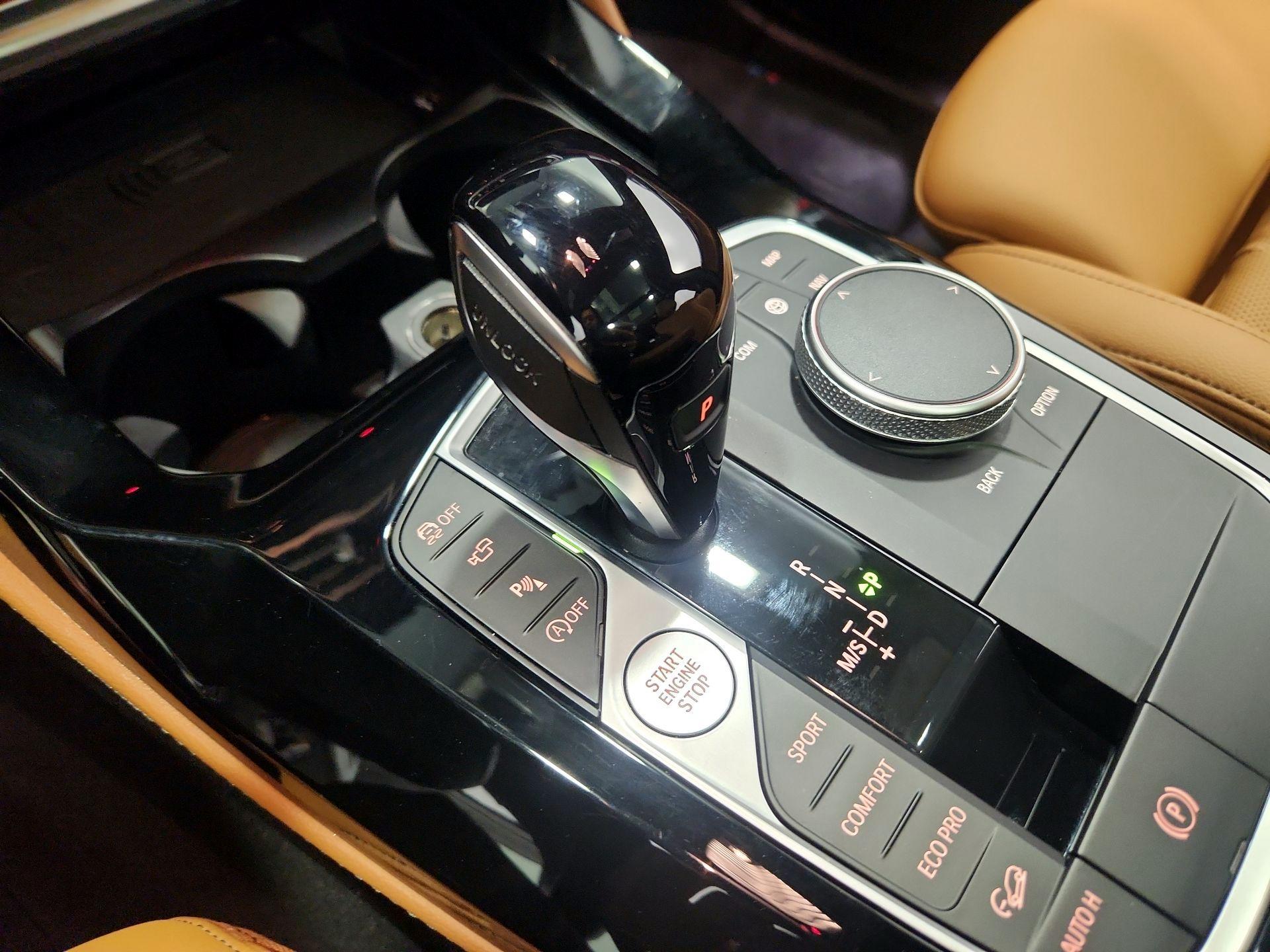 Thumbnail: 2022 BMW X4 - 18