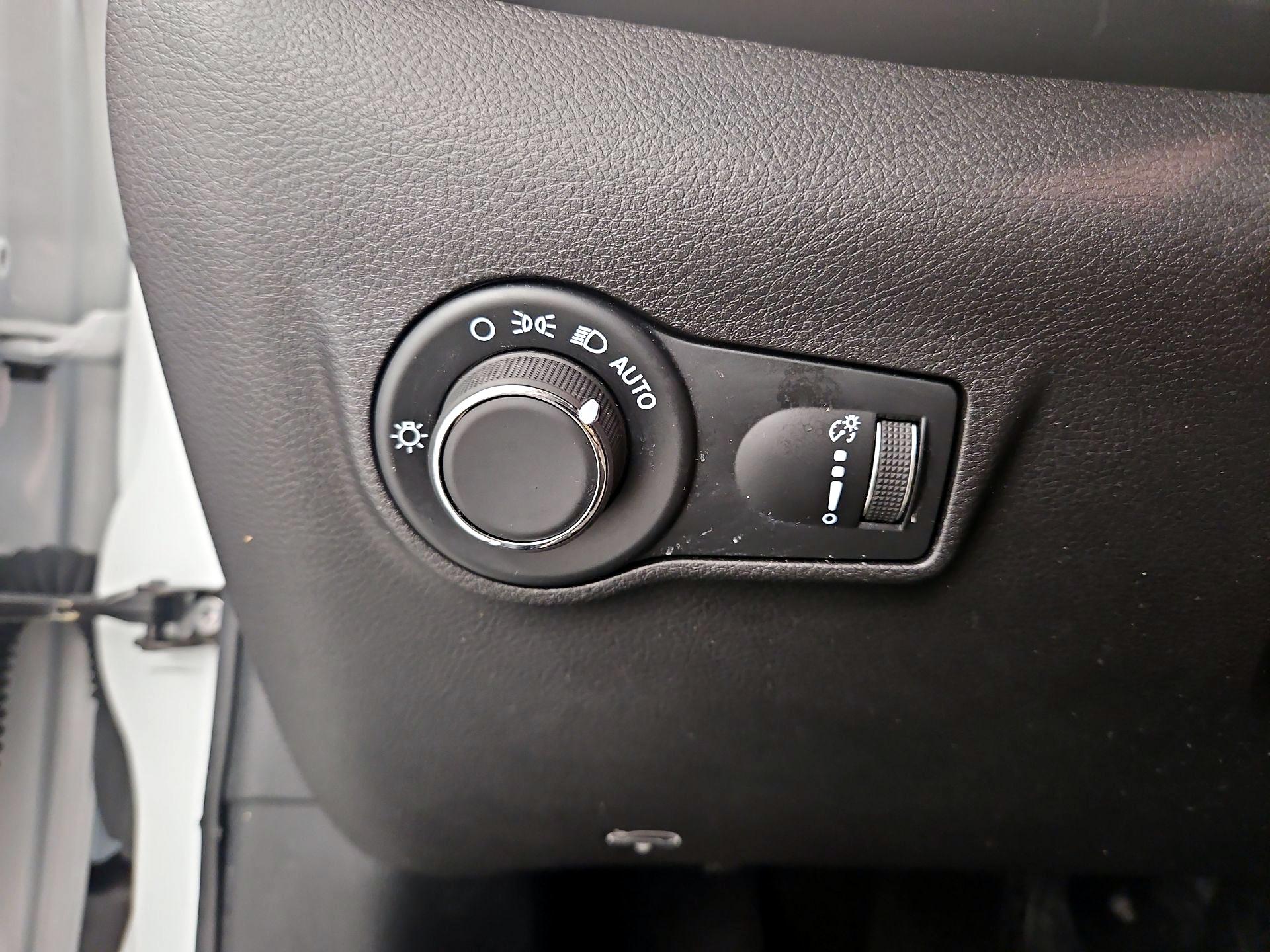 Thumbnail: 2025 Jeep Compass - 13