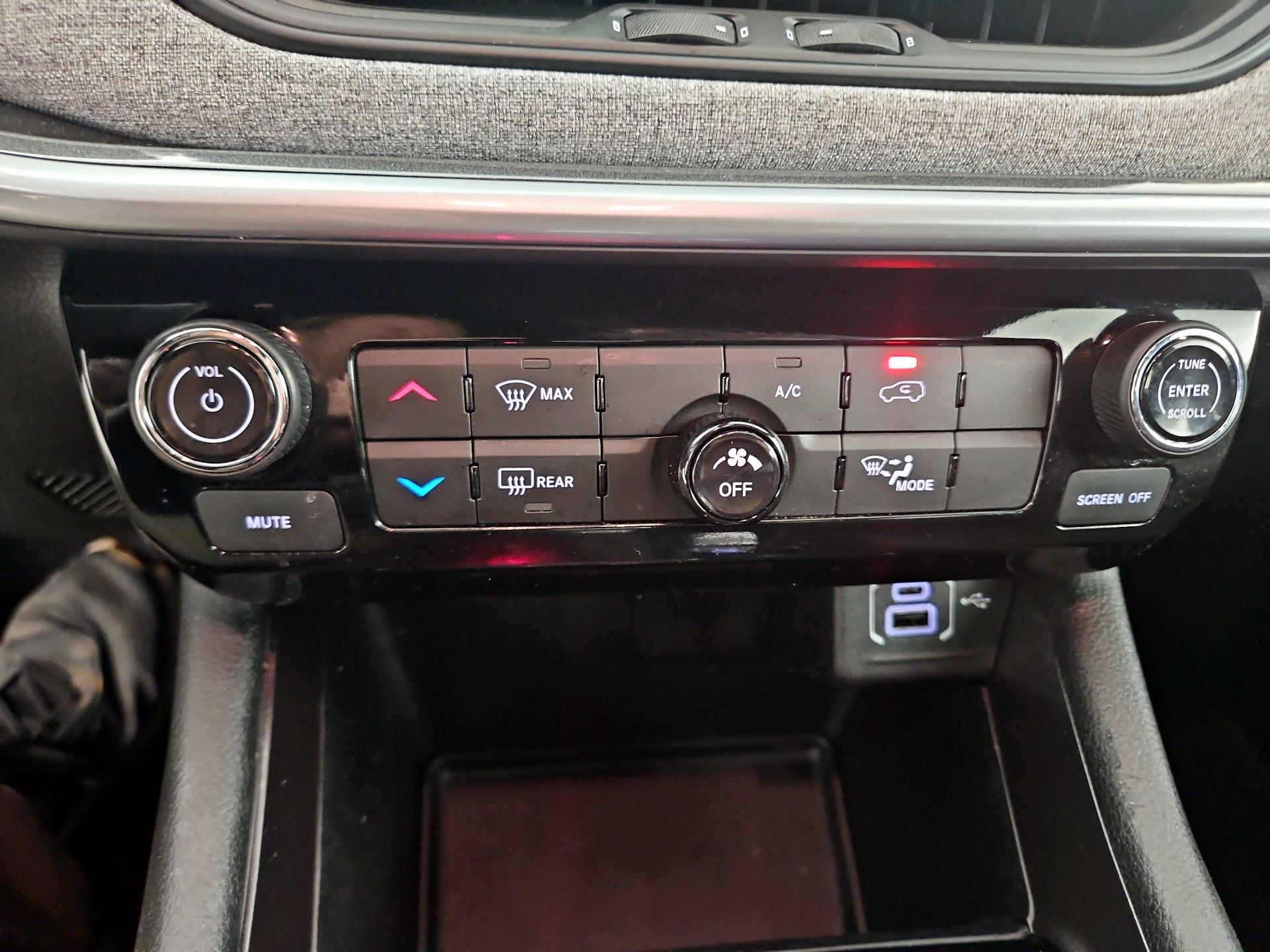 Thumbnail: 2025 Jeep Compass - 16