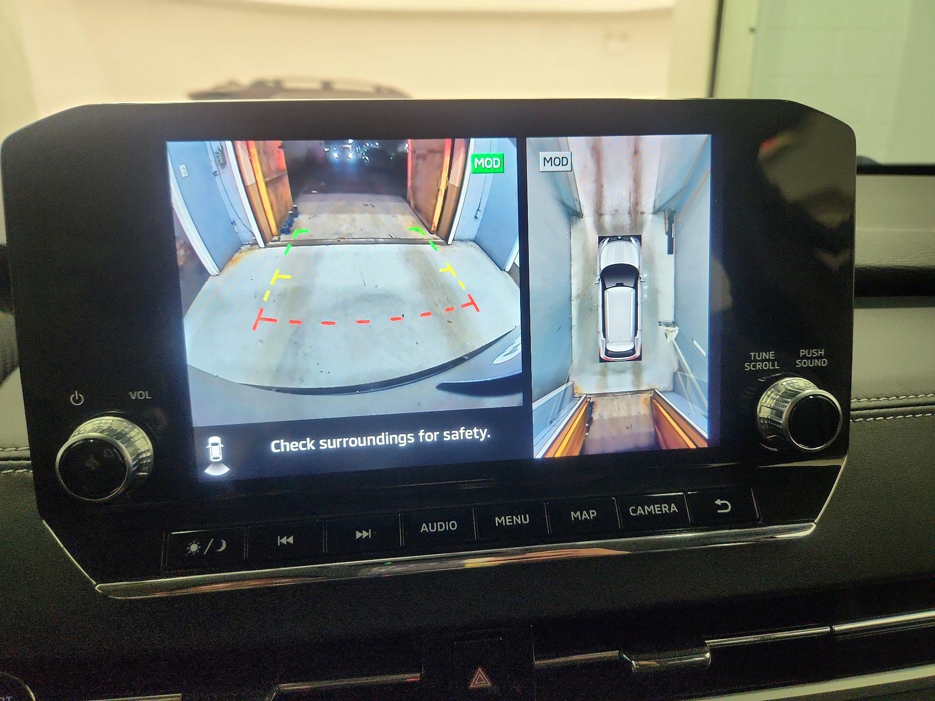 Thumbnail: 2022 Mitsubishi Outlander - 15