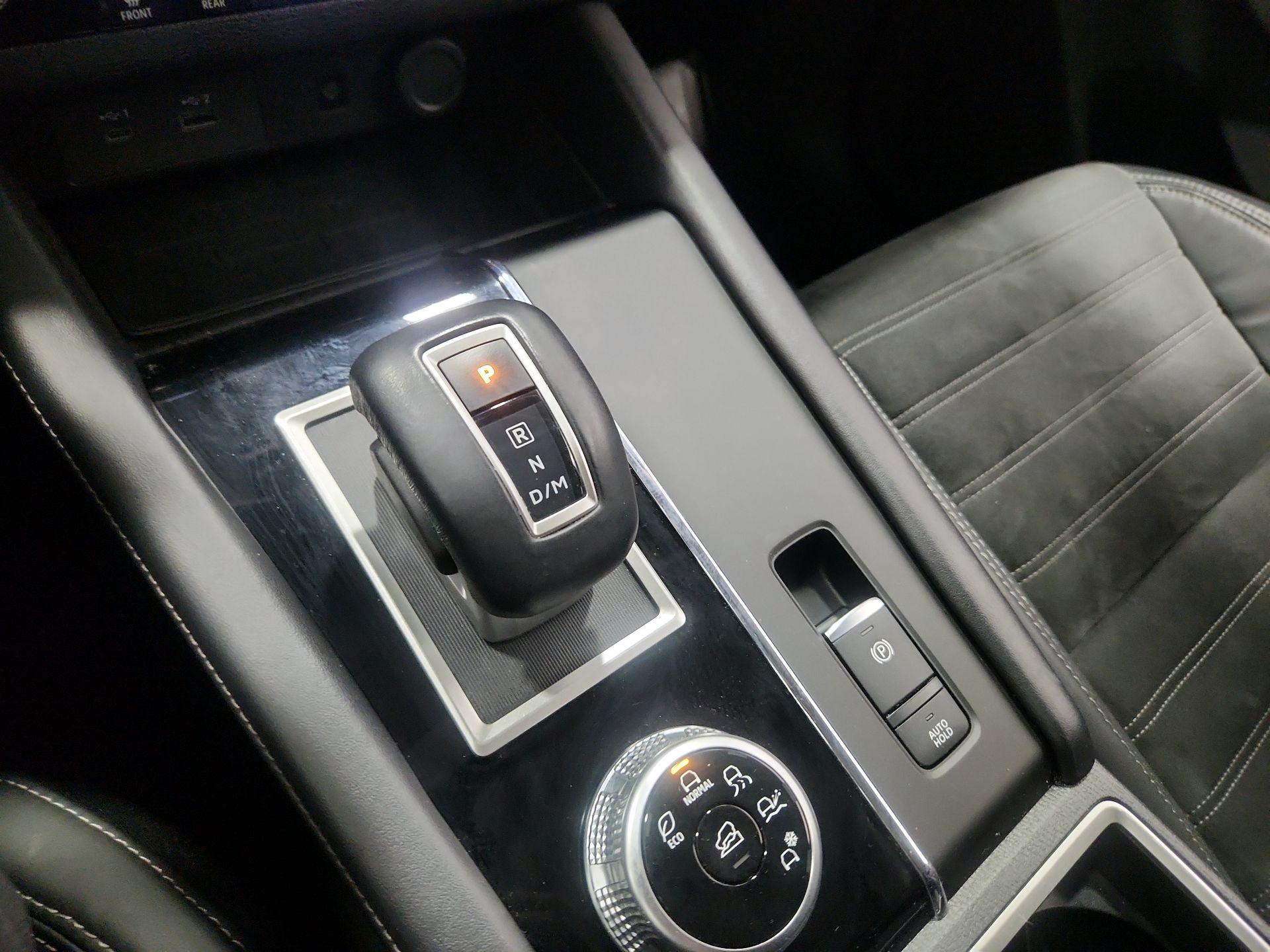 Thumbnail: 2022 Mitsubishi Outlander - 18