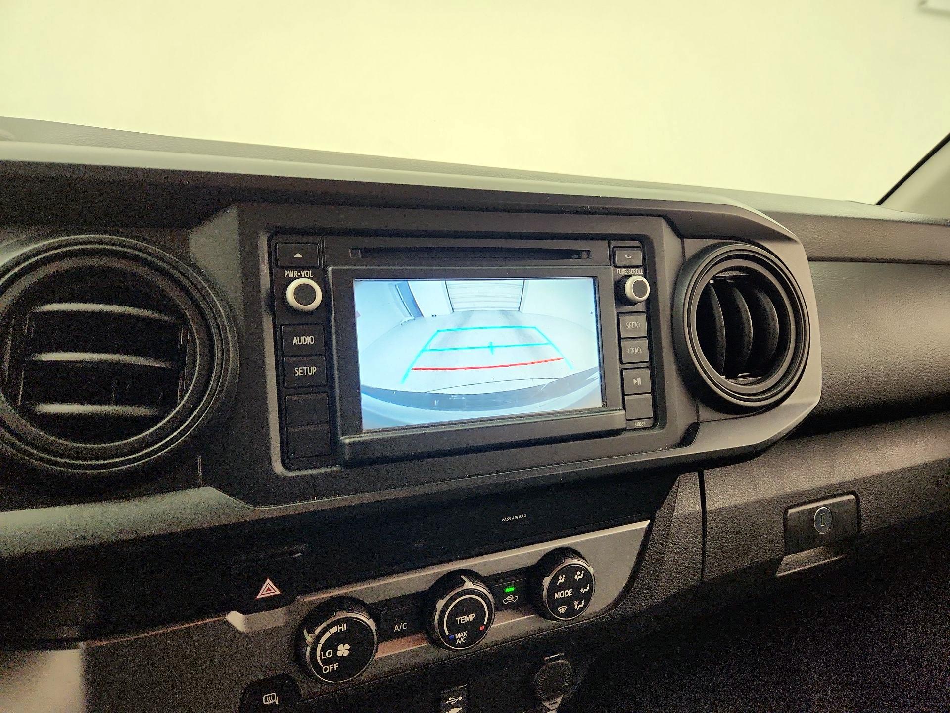 Thumbnail: 2019 Toyota Tacoma - 14