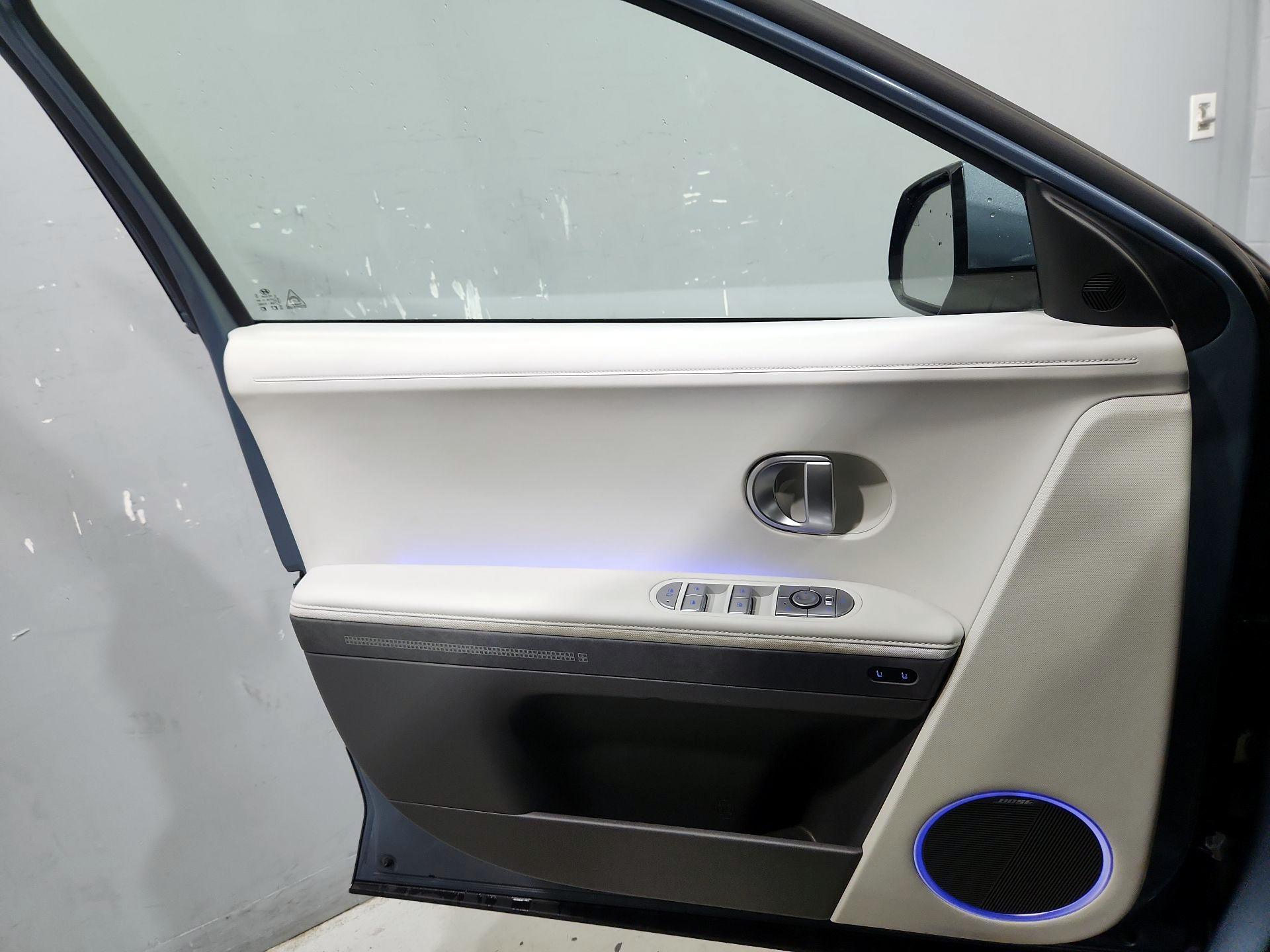 Thumbnail: 2023 Hyundai Ioniq 5 - 12