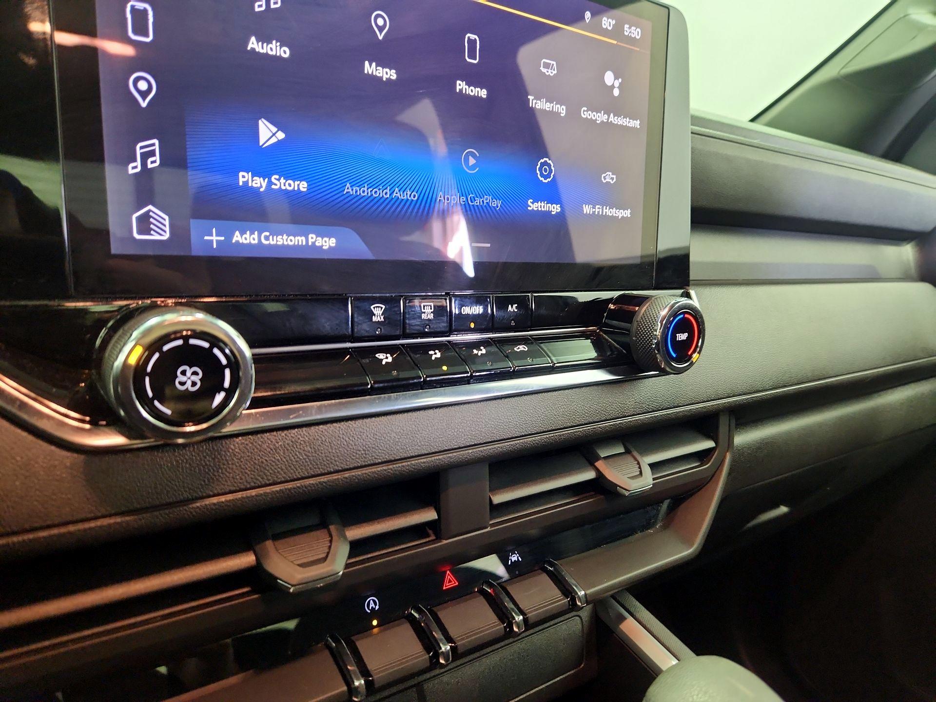 Thumbnail: 2023 Chevrolet Colorado - 16