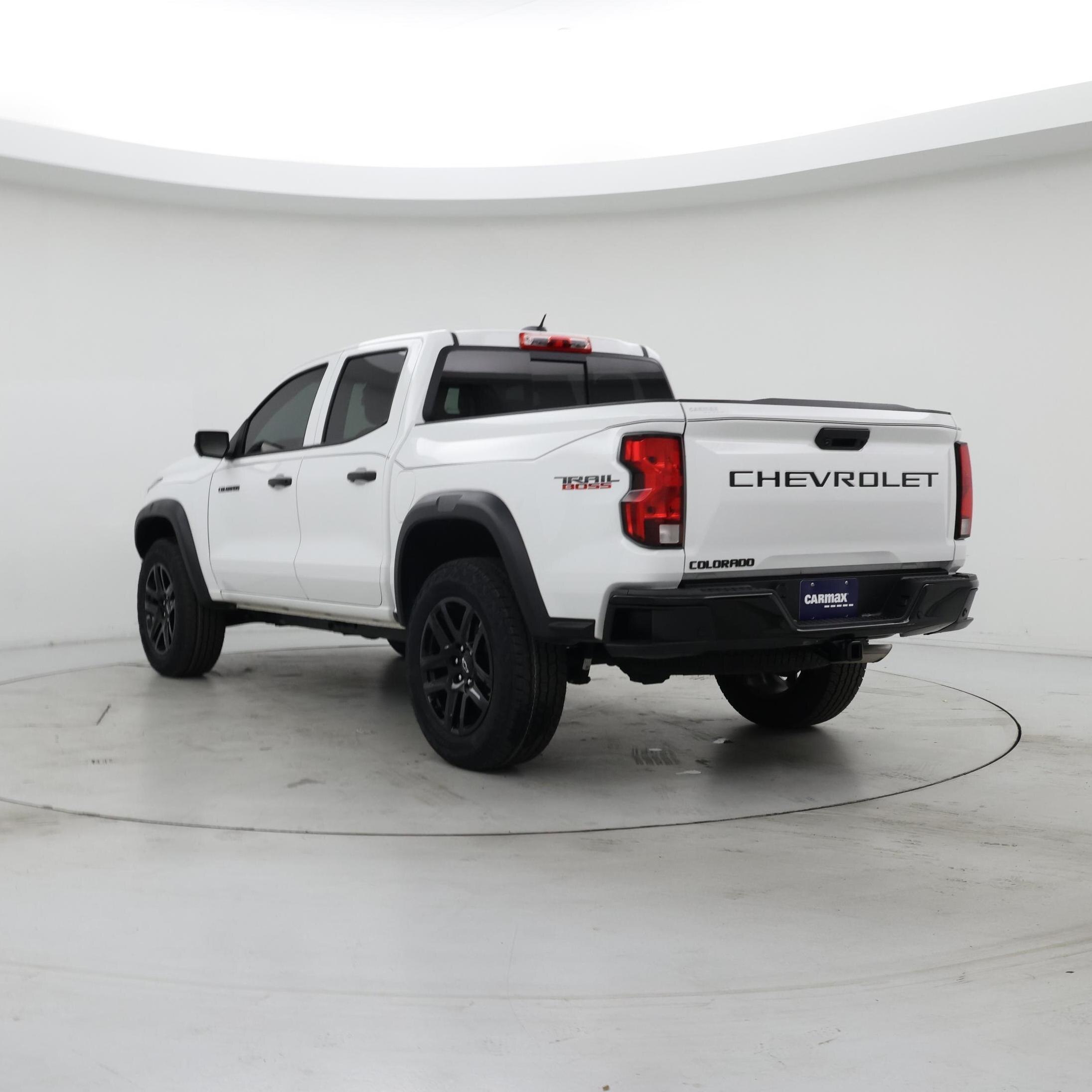 Thumbnail: 2023 Chevrolet Colorado - 2