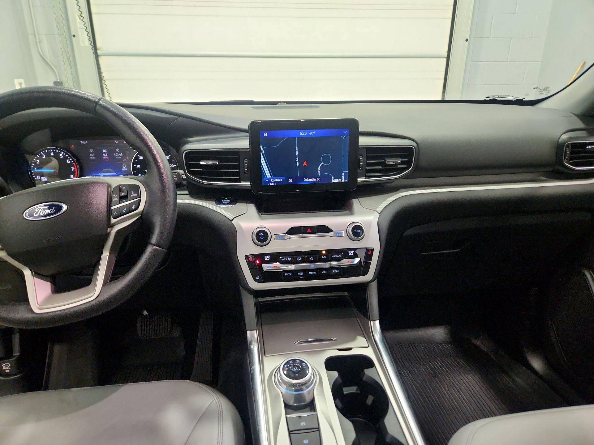 Thumbnail: 2021 Ford Explorer - 9