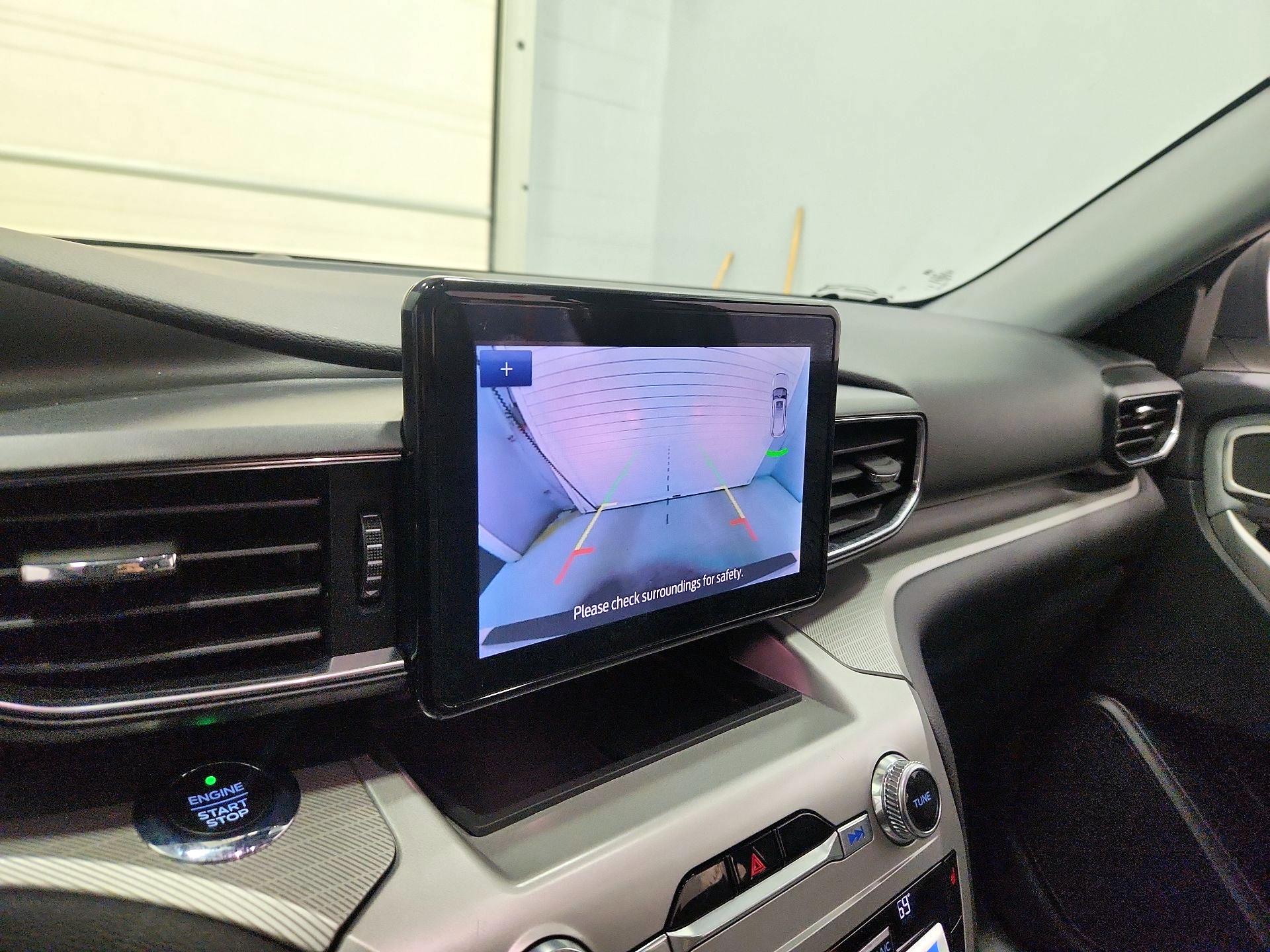 Thumbnail: 2021 Ford Explorer - 15