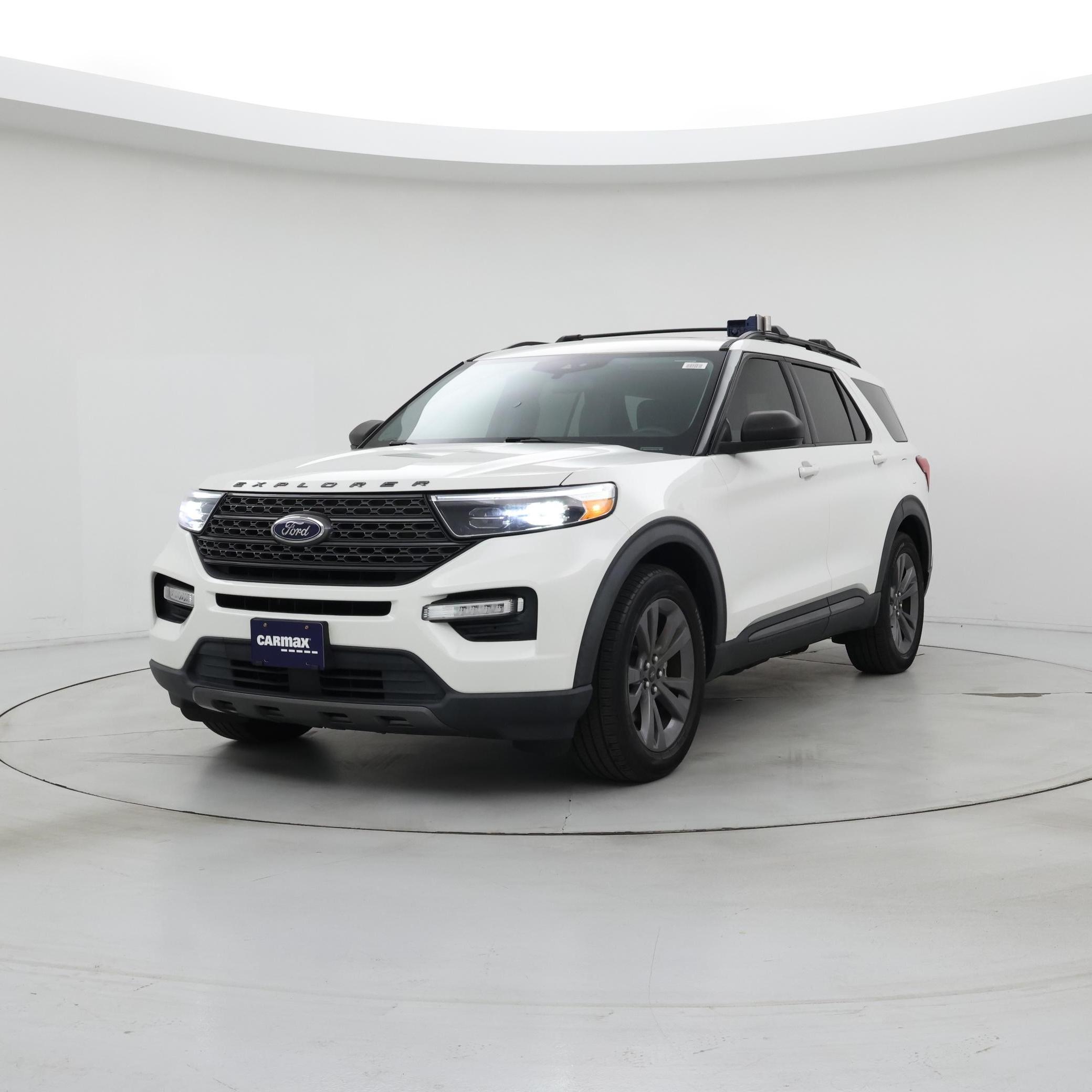 Thumbnail: 2021 Ford Explorer - 4