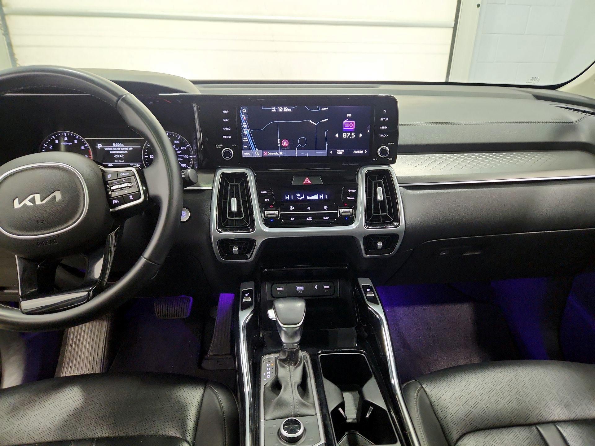 Thumbnail: 2022 Kia Sorento - 9