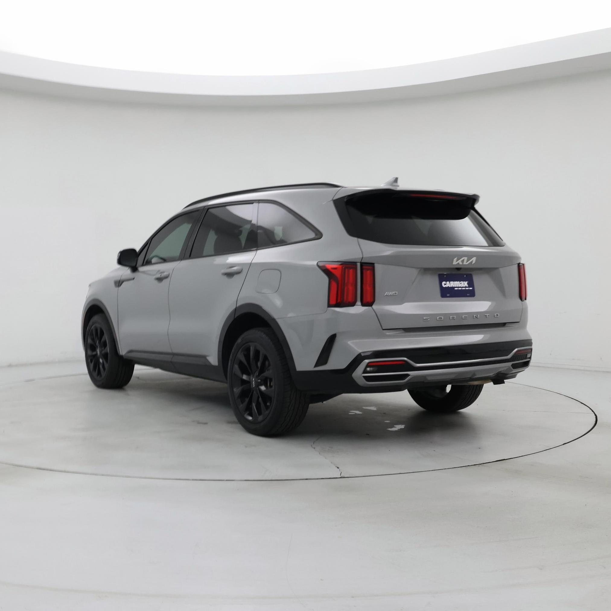 Thumbnail: 2022 Kia Sorento - 2