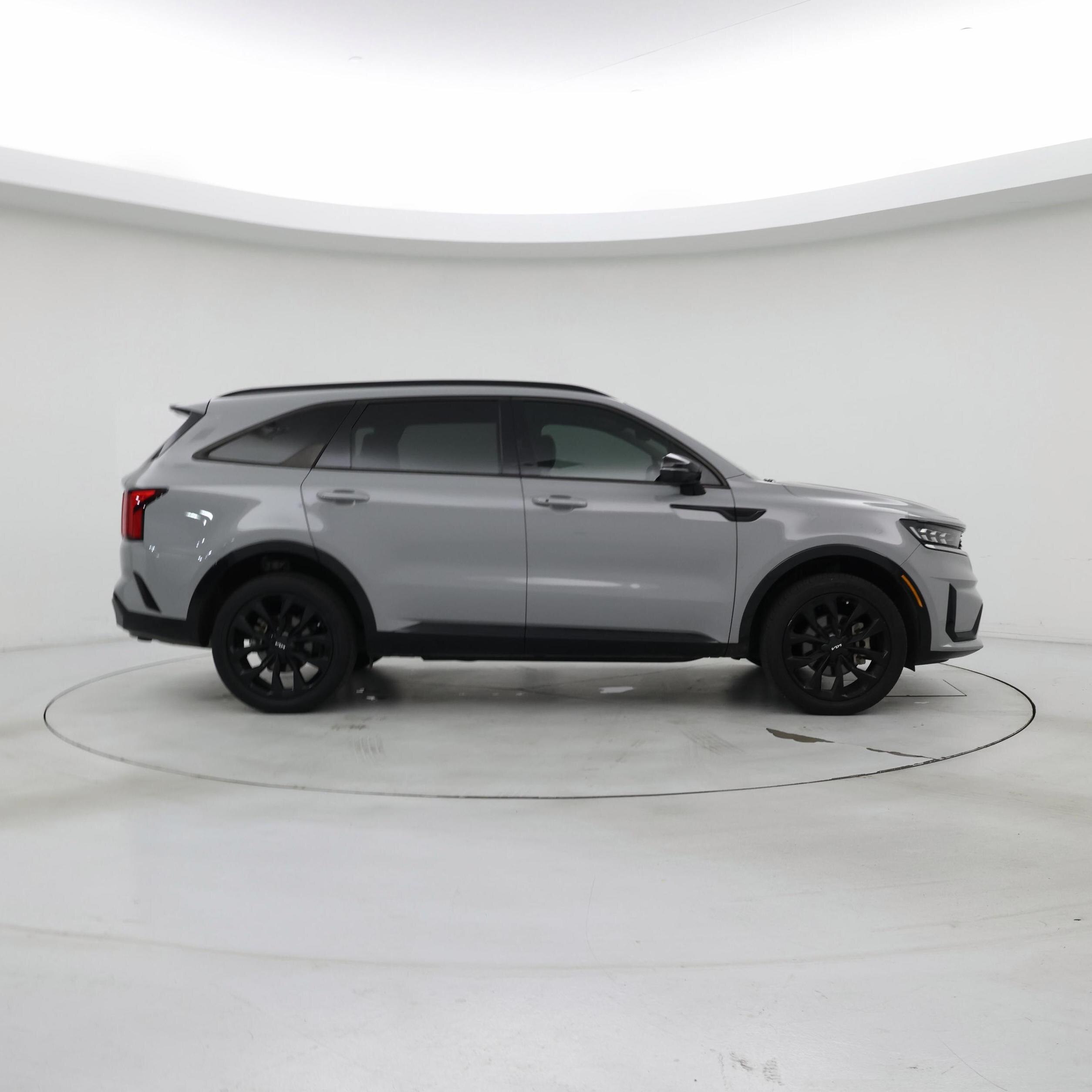 Thumbnail: 2022 Kia Sorento - 7