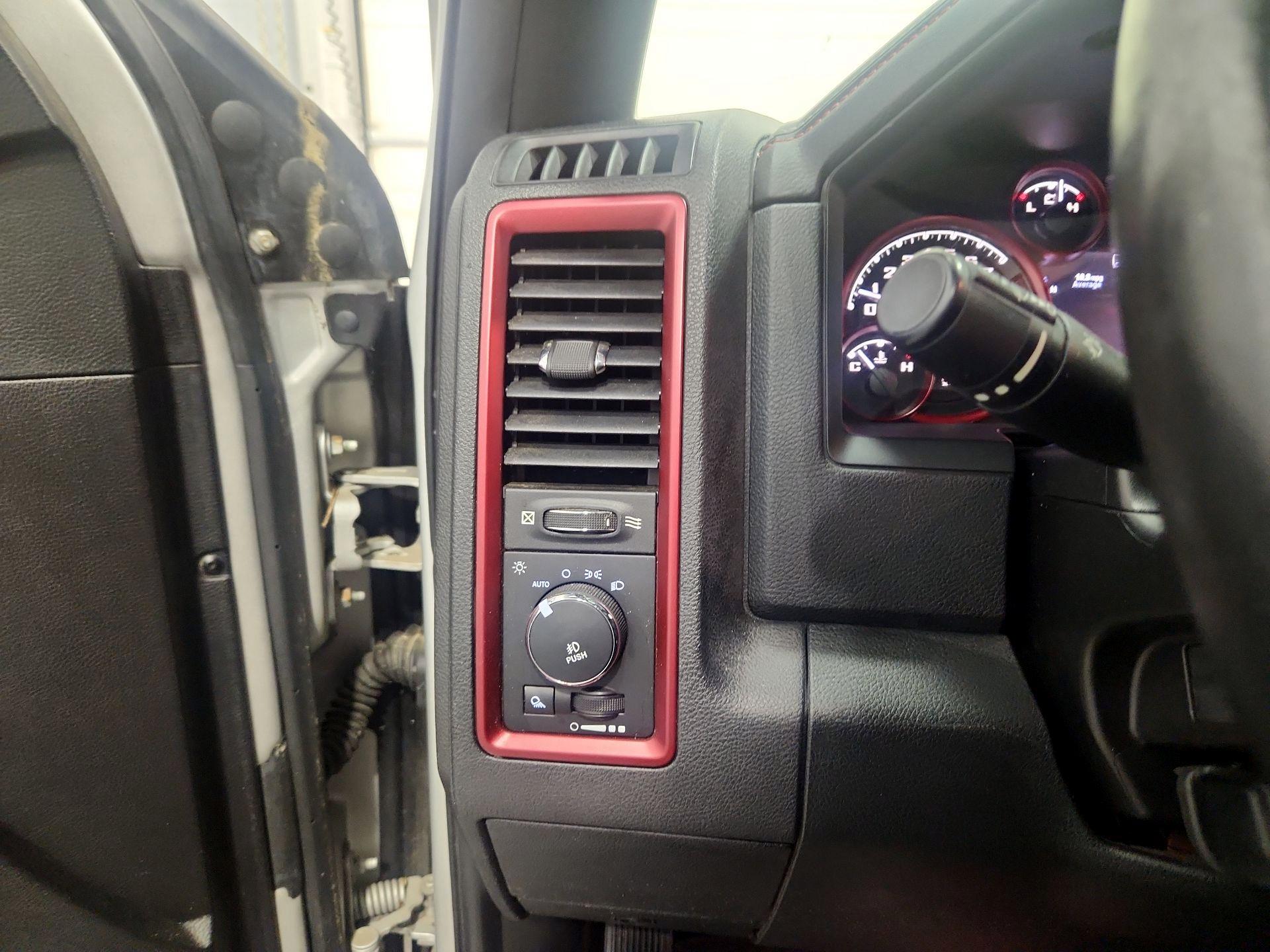 Thumbnail: 2016 RAM 1500 - 13