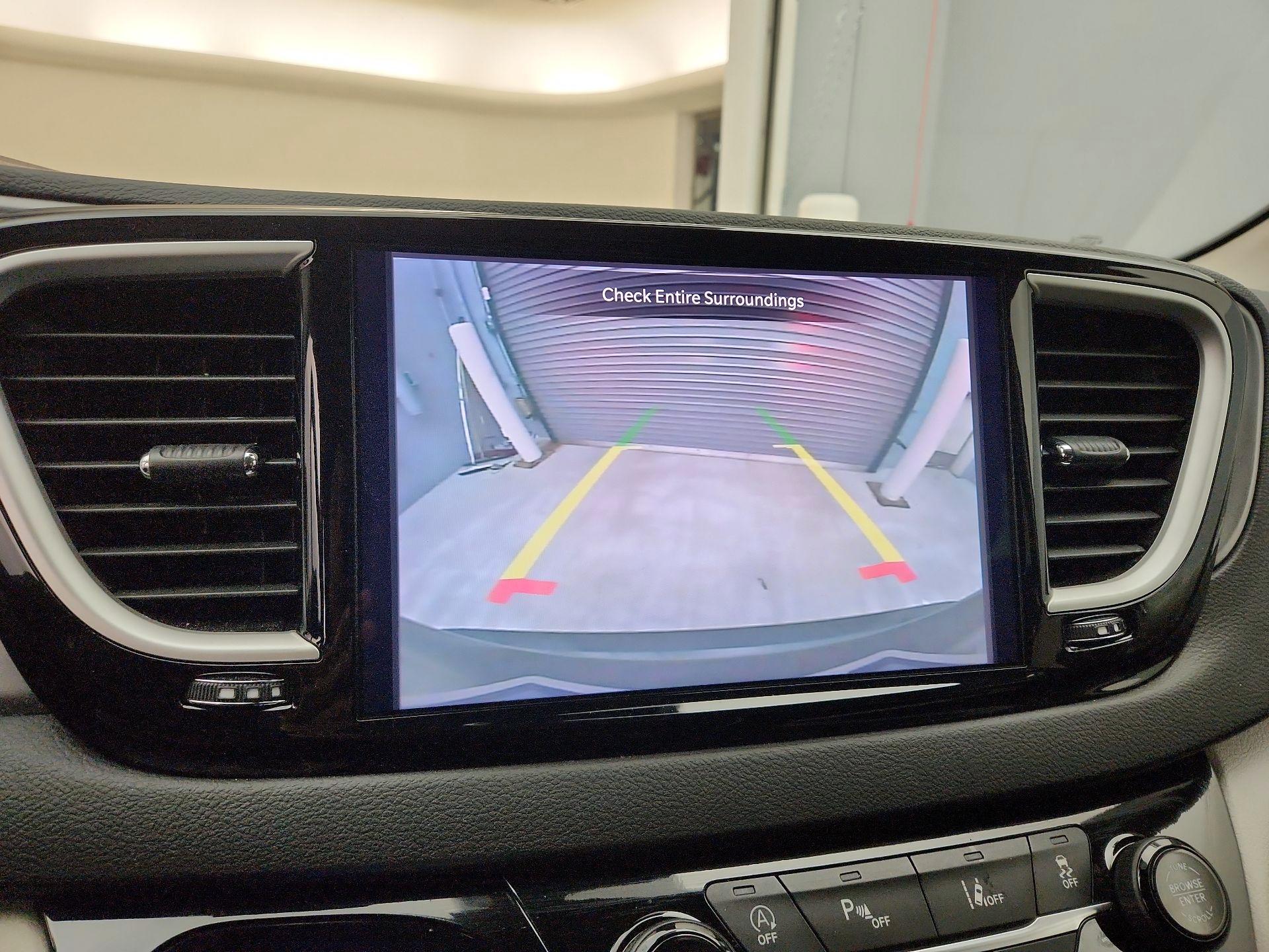 Thumbnail: 2024 Chrysler Pacifica - 14