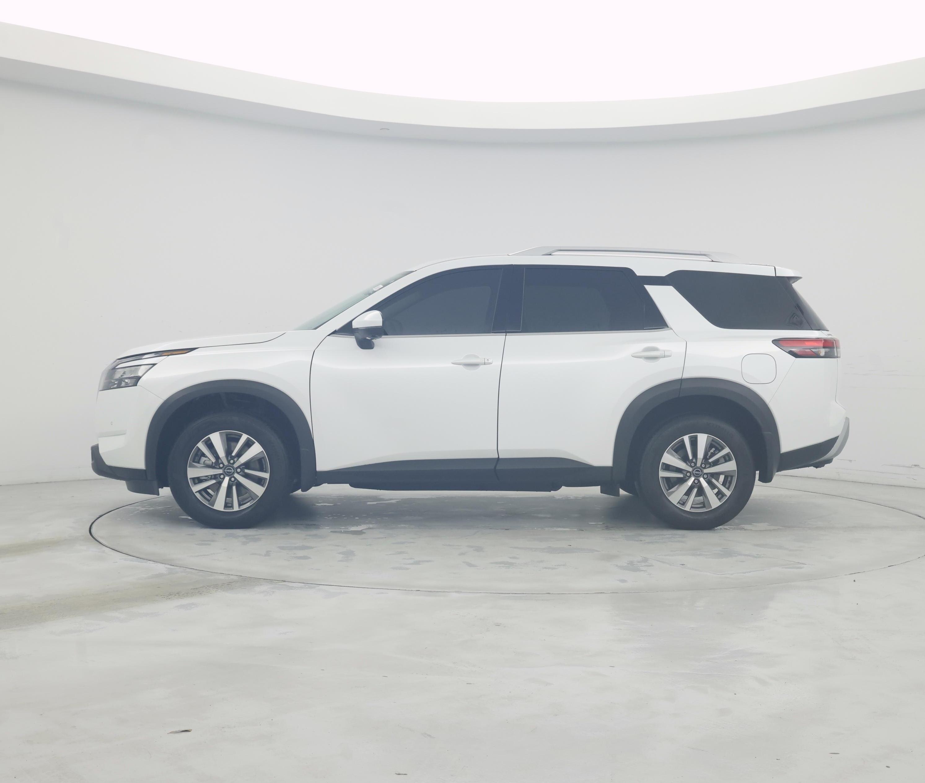 Thumbnail: 2025 Nissan Pathfinder - 3