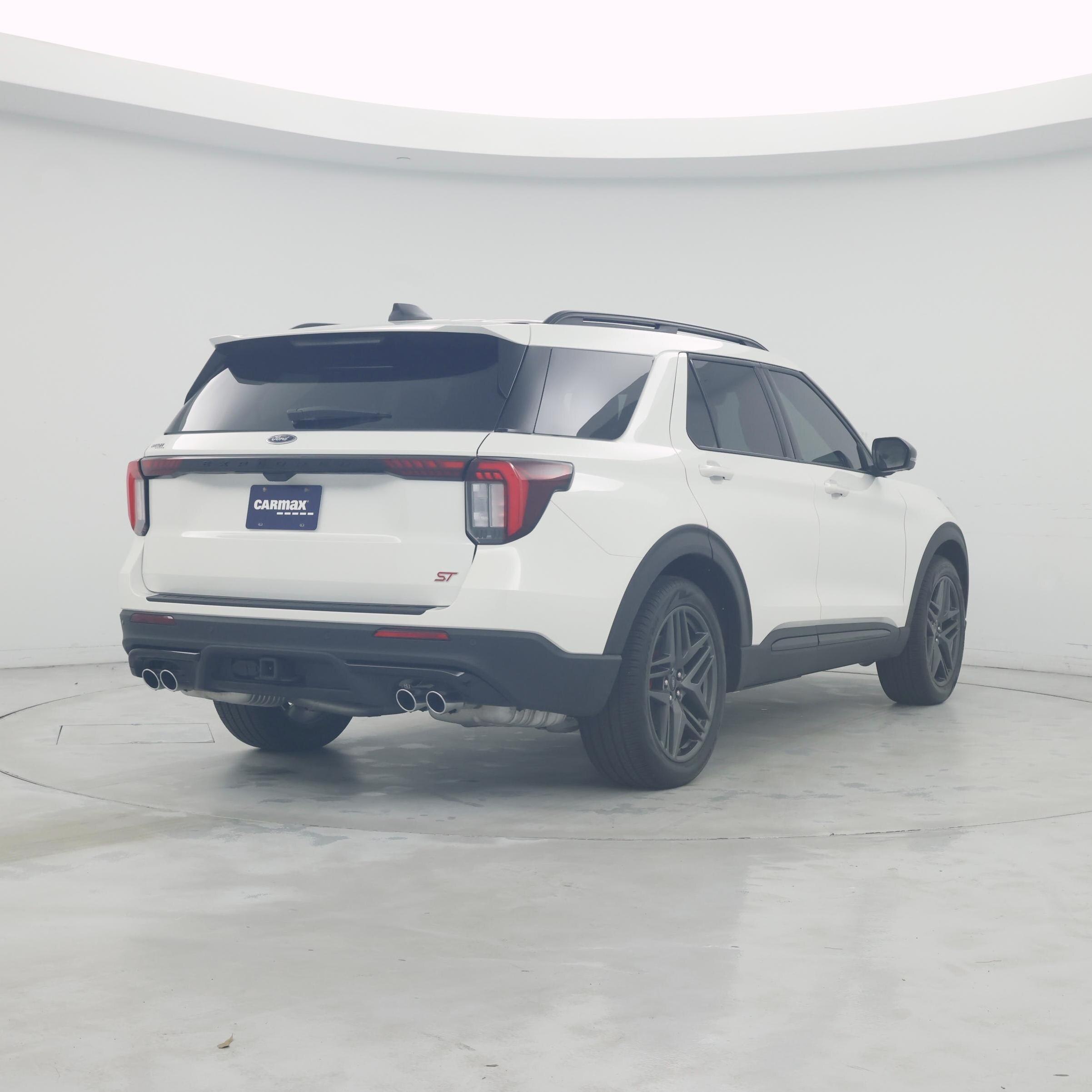 Thumbnail: 2025 Ford Explorer - 8