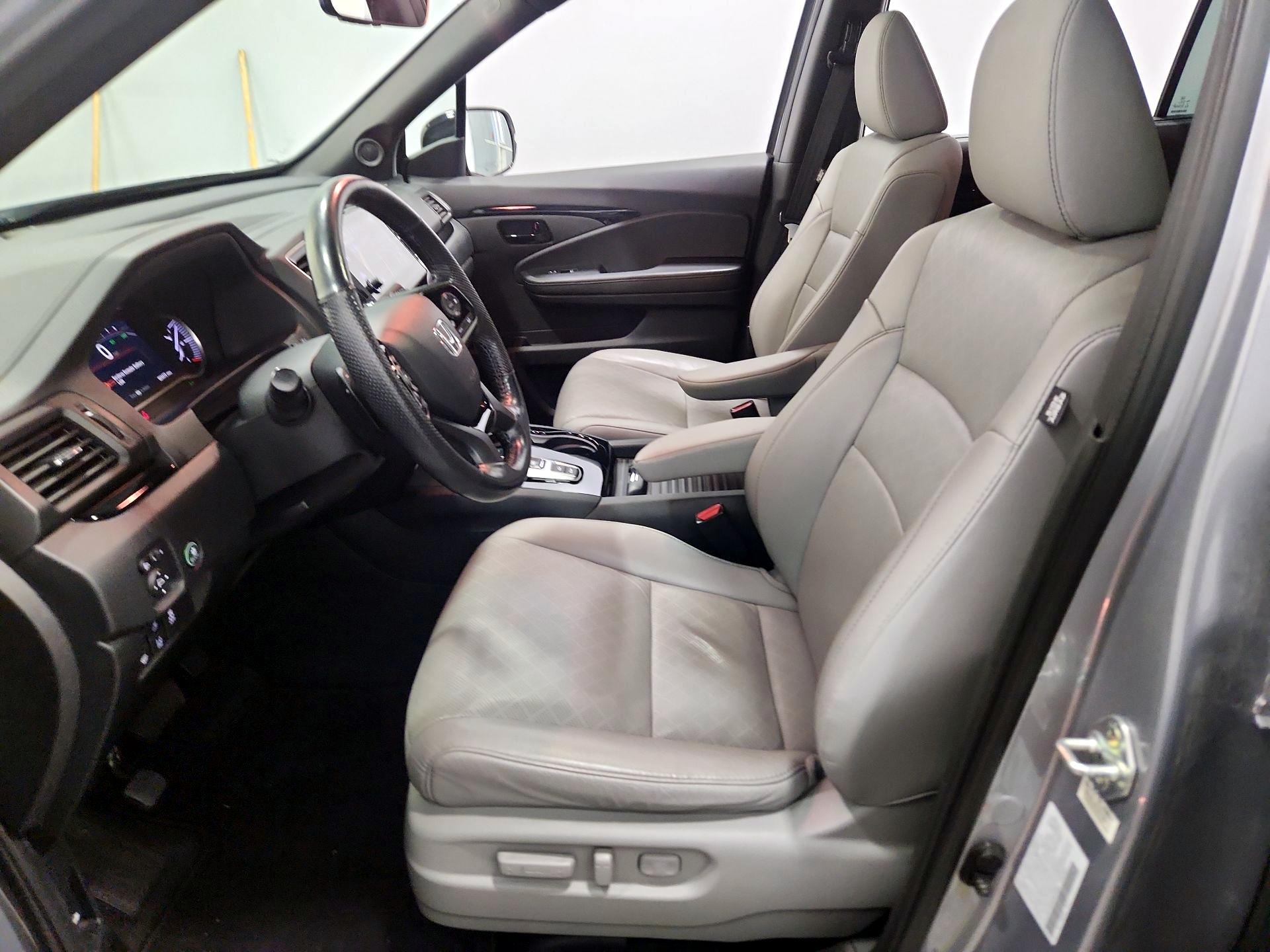 Thumbnail: 2023 Honda Passport - 11