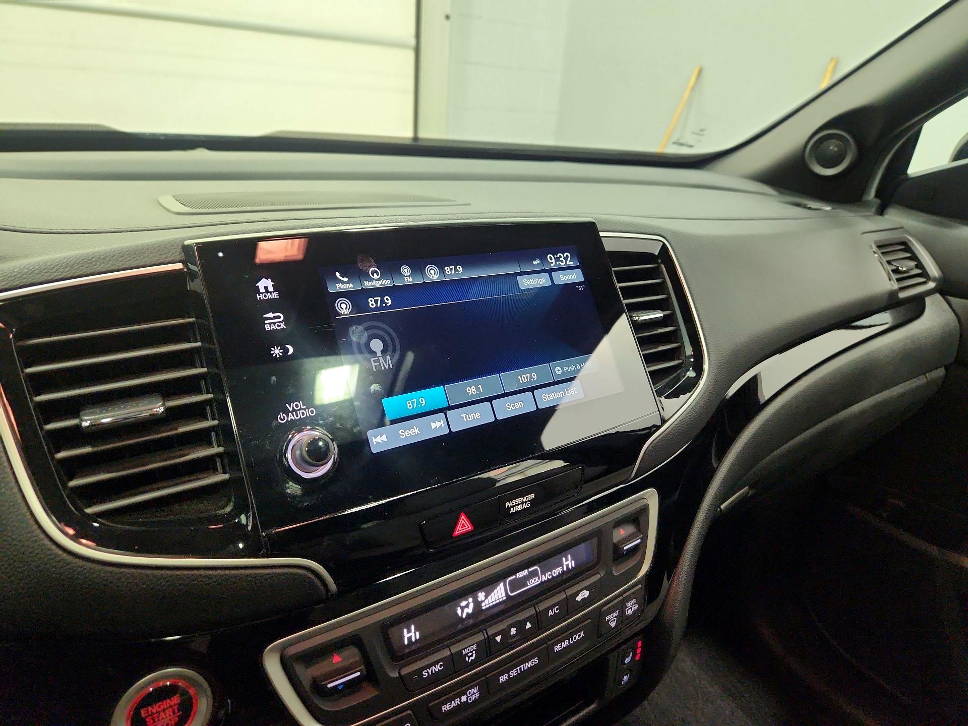 Thumbnail: 2023 Honda Passport - 16