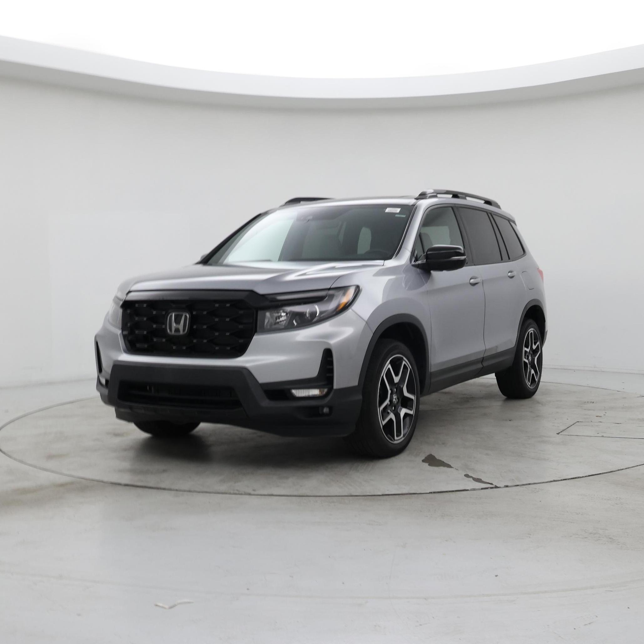 Thumbnail: 2023 Honda Passport - 4