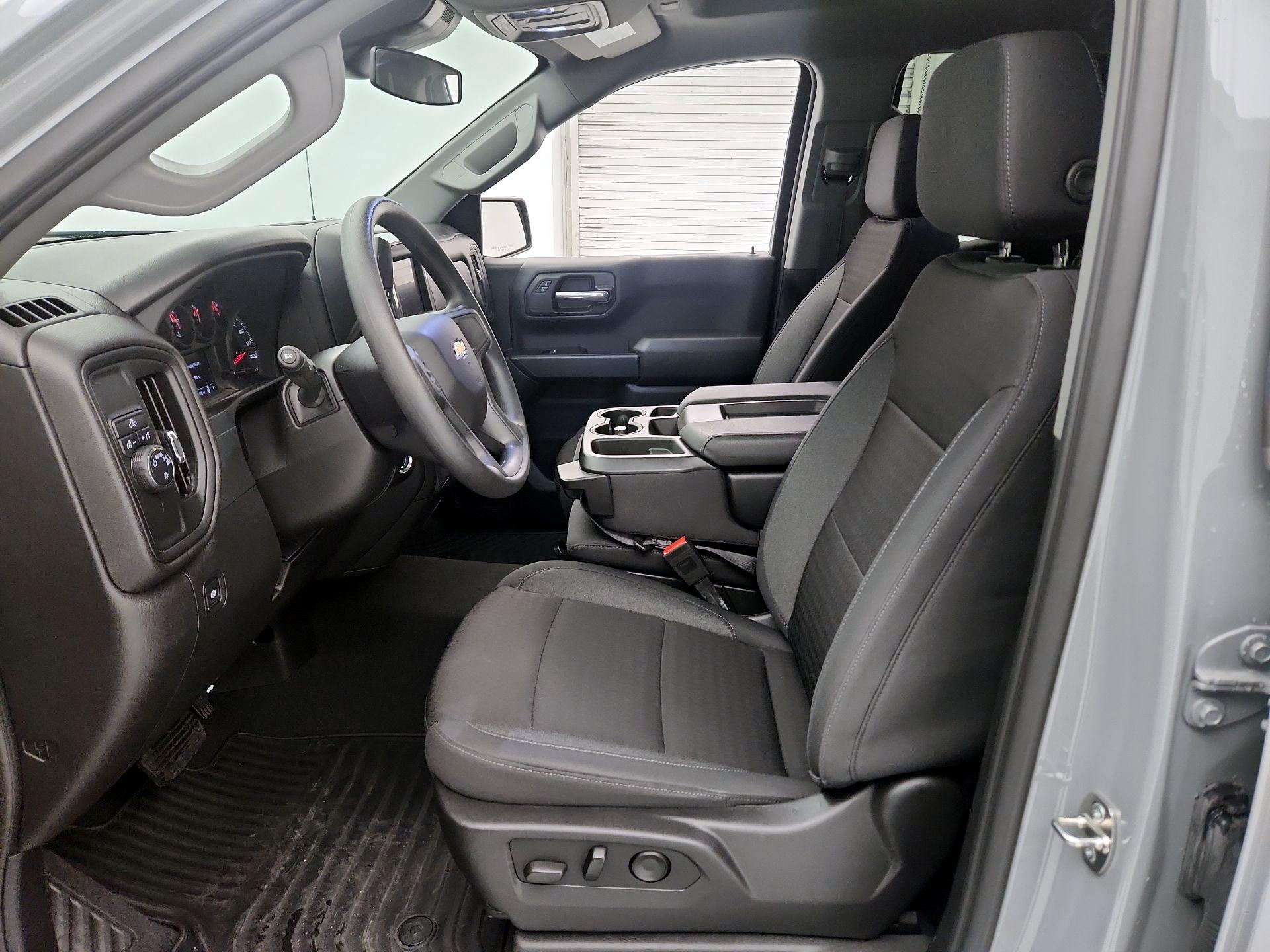 Thumbnail: 2024 Chevrolet Silverado 1500 - 11