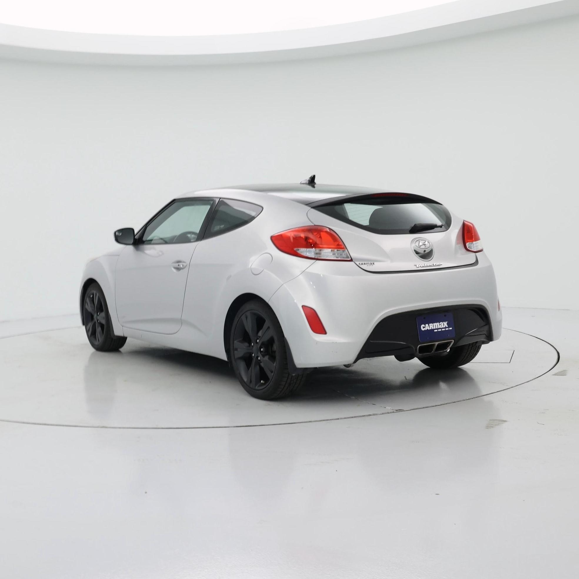Thumbnail: 2017 Hyundai Veloster - 2