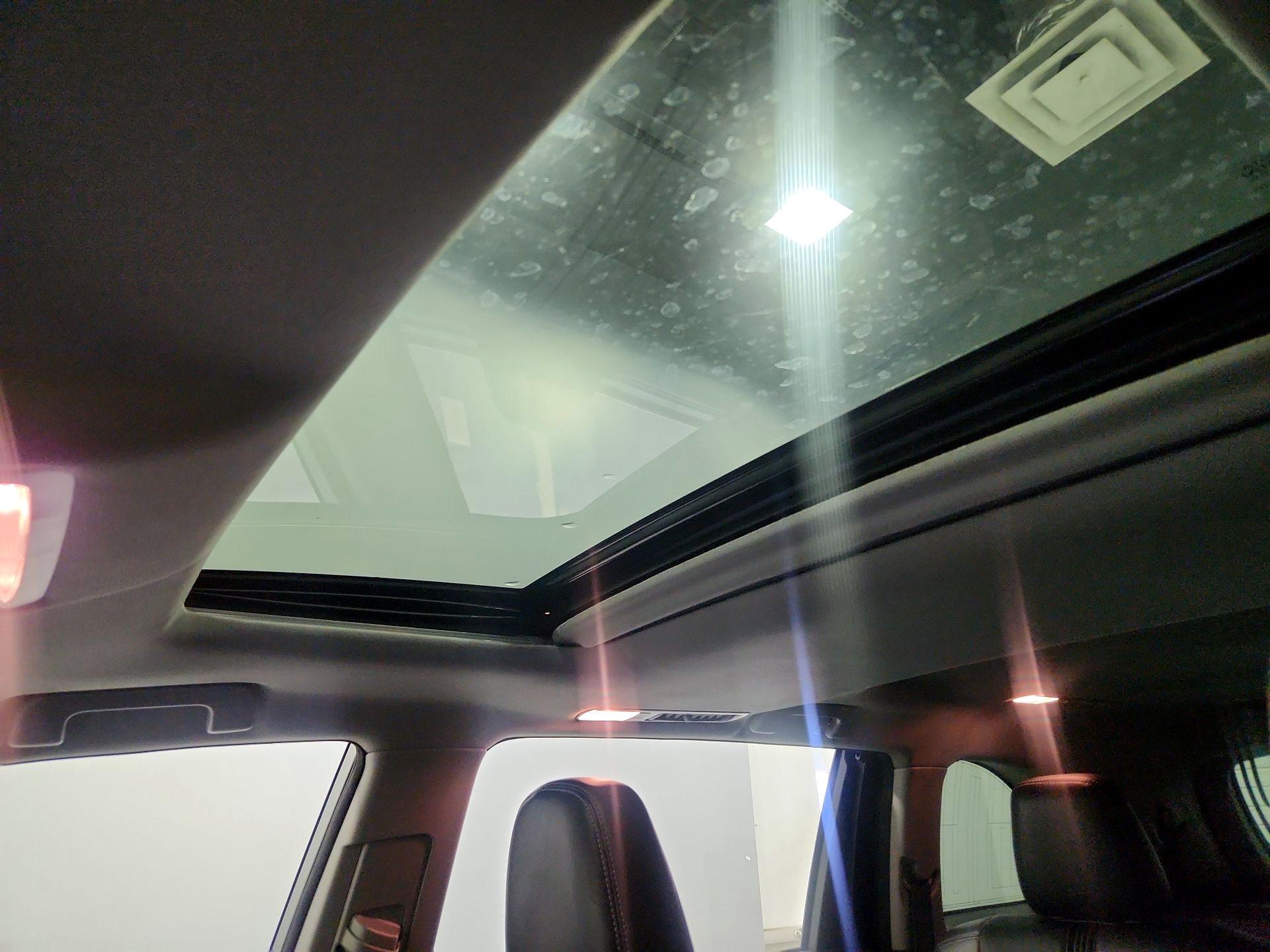 Thumbnail: 2018 Toyota Highlander - 20