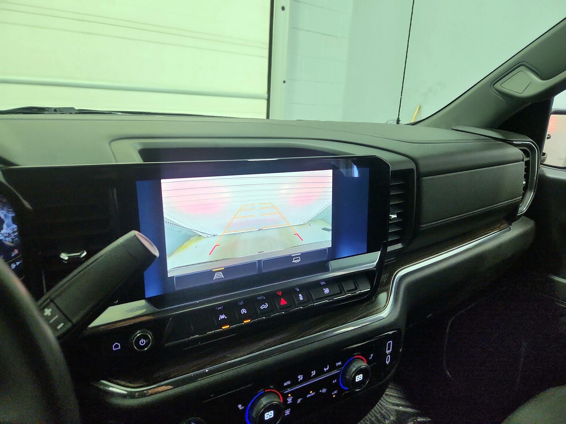 Thumbnail: 2023 Chevrolet Silverado 1500 - 14