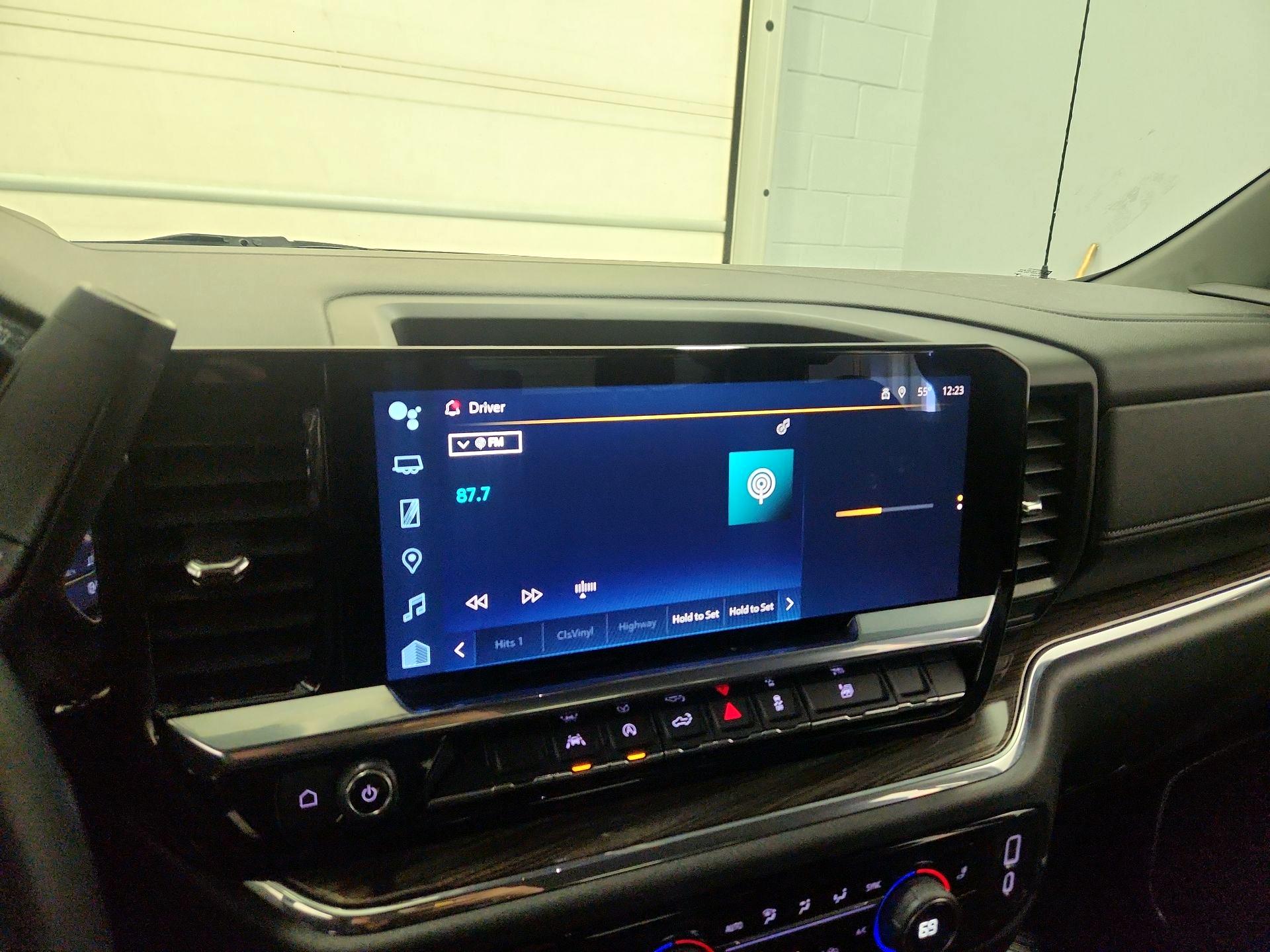 Thumbnail: 2023 Chevrolet Silverado 1500 - 15