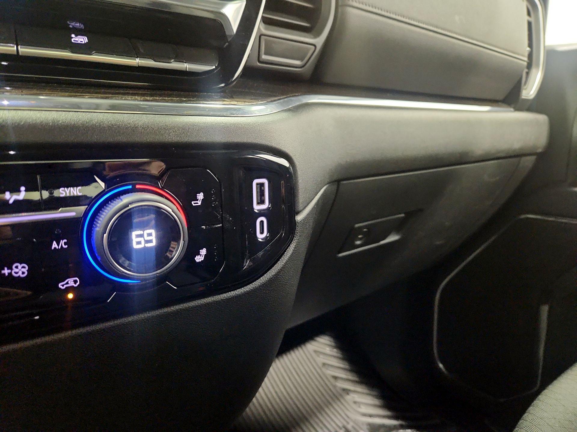 Thumbnail: 2023 Chevrolet Silverado 1500 - 18