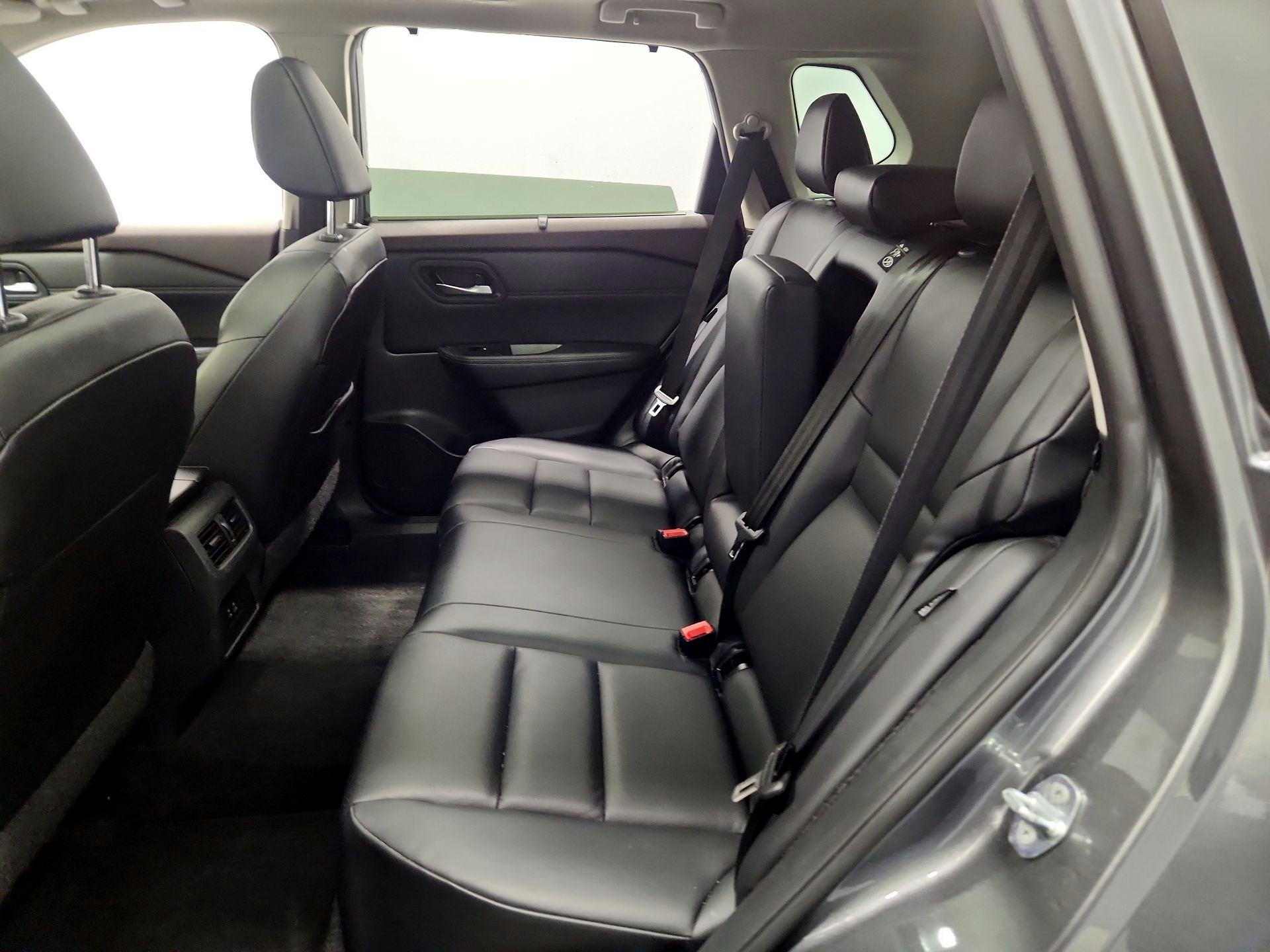 Thumbnail: 2023 Nissan Rogue - 20