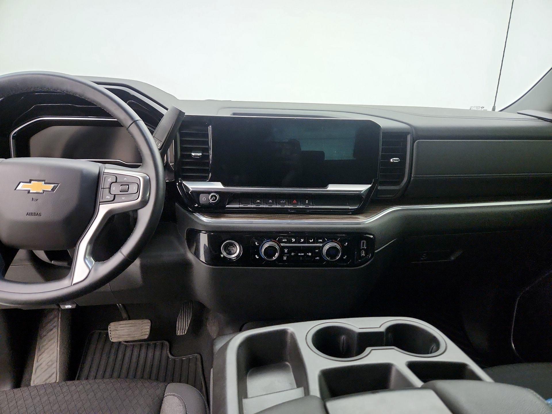 Thumbnail: 2023 Chevrolet Silverado 1500 - 9