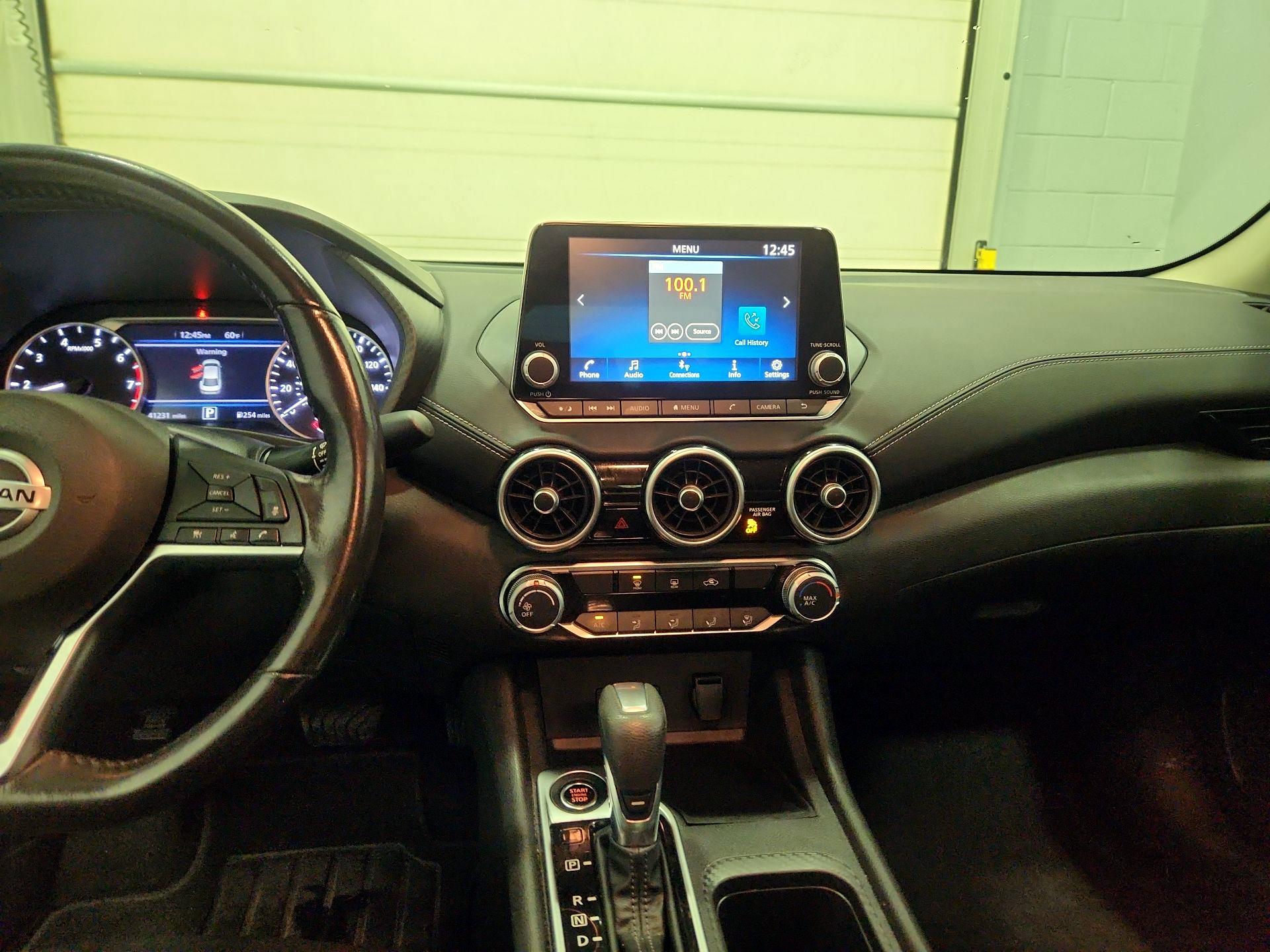 Thumbnail: 2022 Nissan Sentra - 9