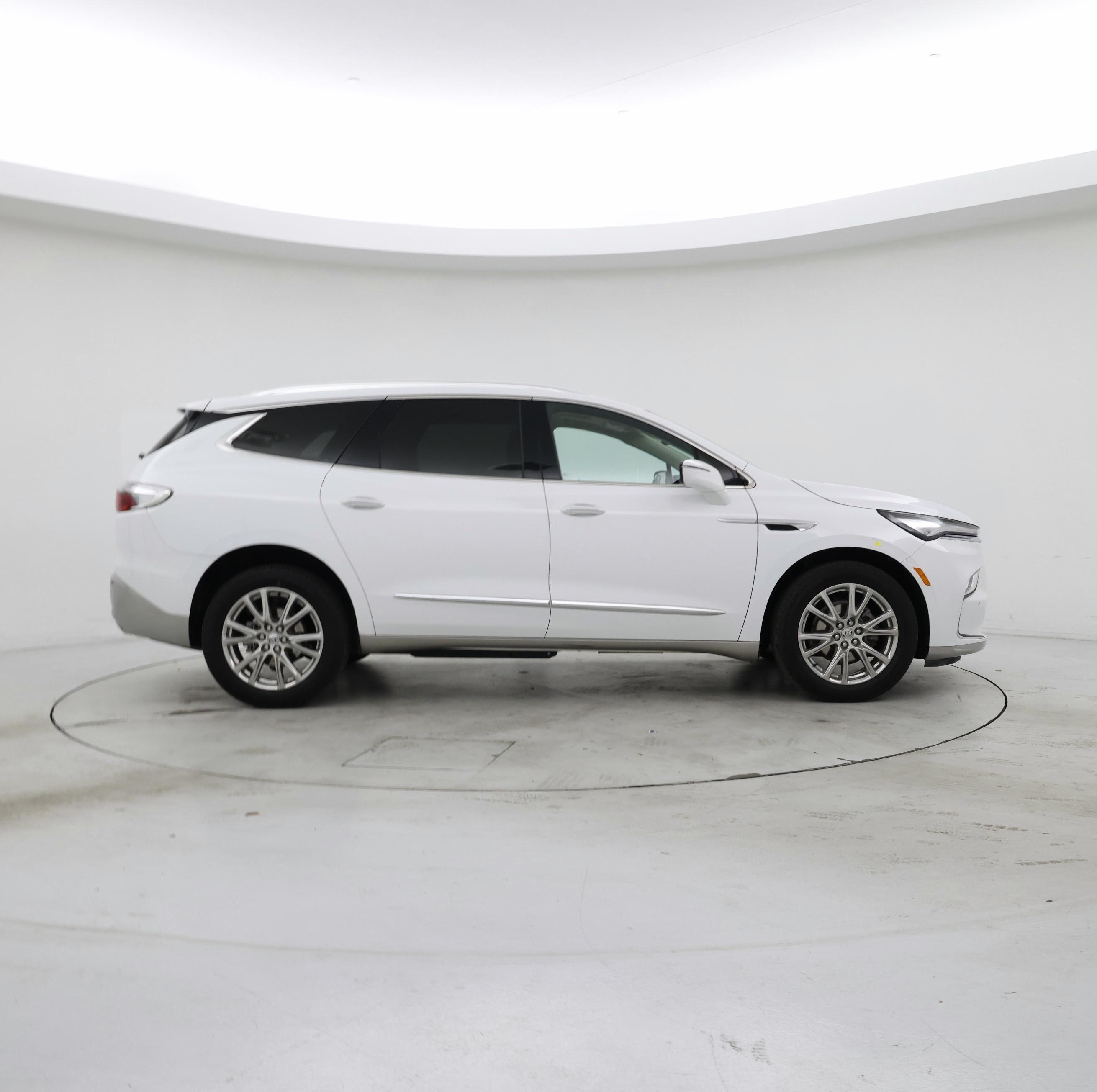 Thumbnail: 2023 Buick Enclave - 7