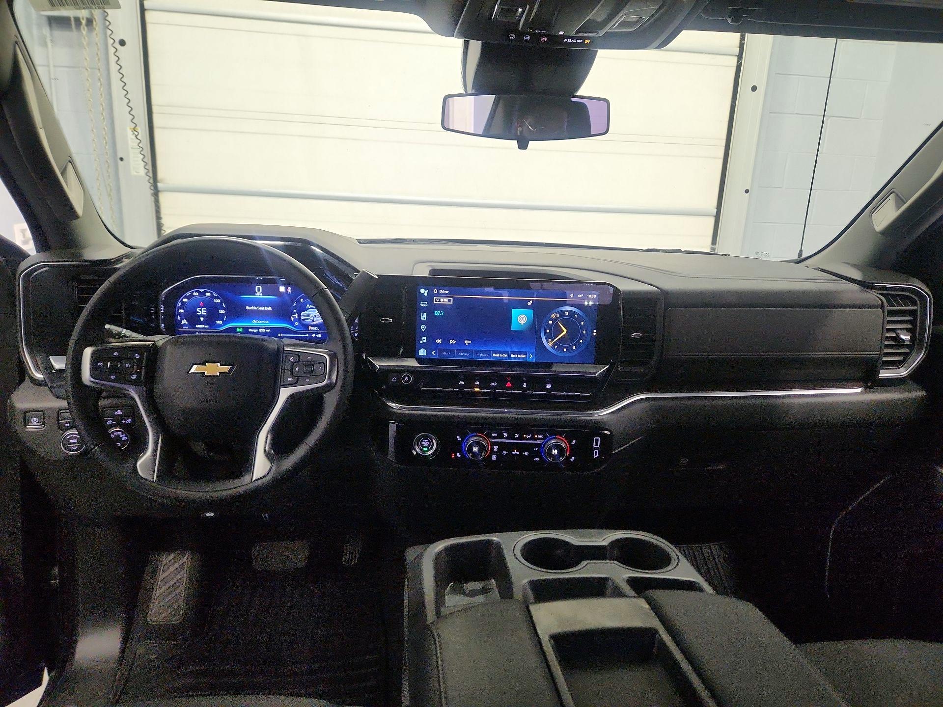 Thumbnail: 2023 Chevrolet Silverado 1500 - 9