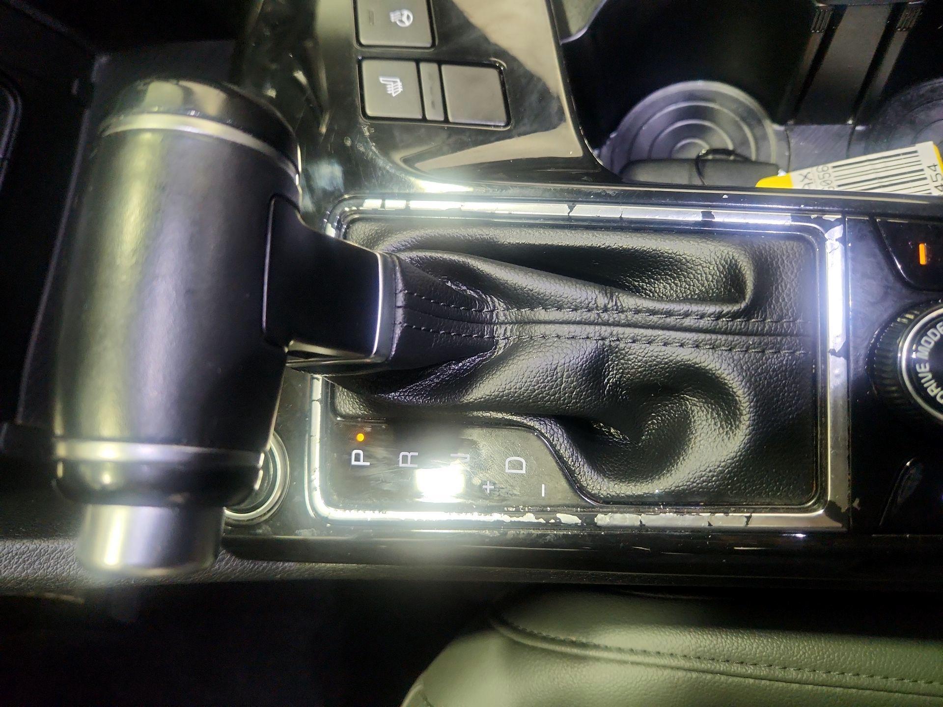 Thumbnail: 2023 Kia Sportage - 17