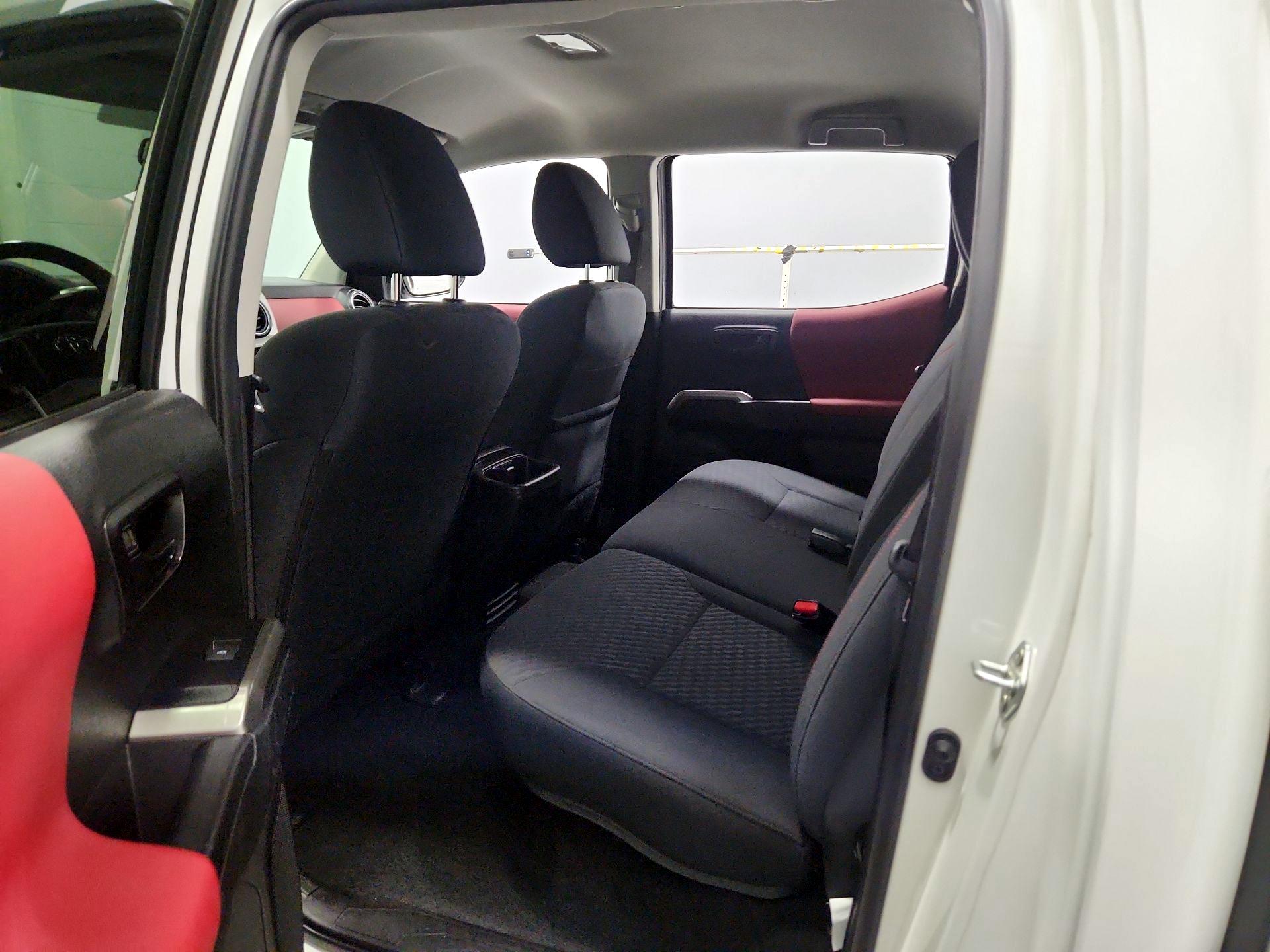 Thumbnail: 2023 Toyota Tacoma - 20