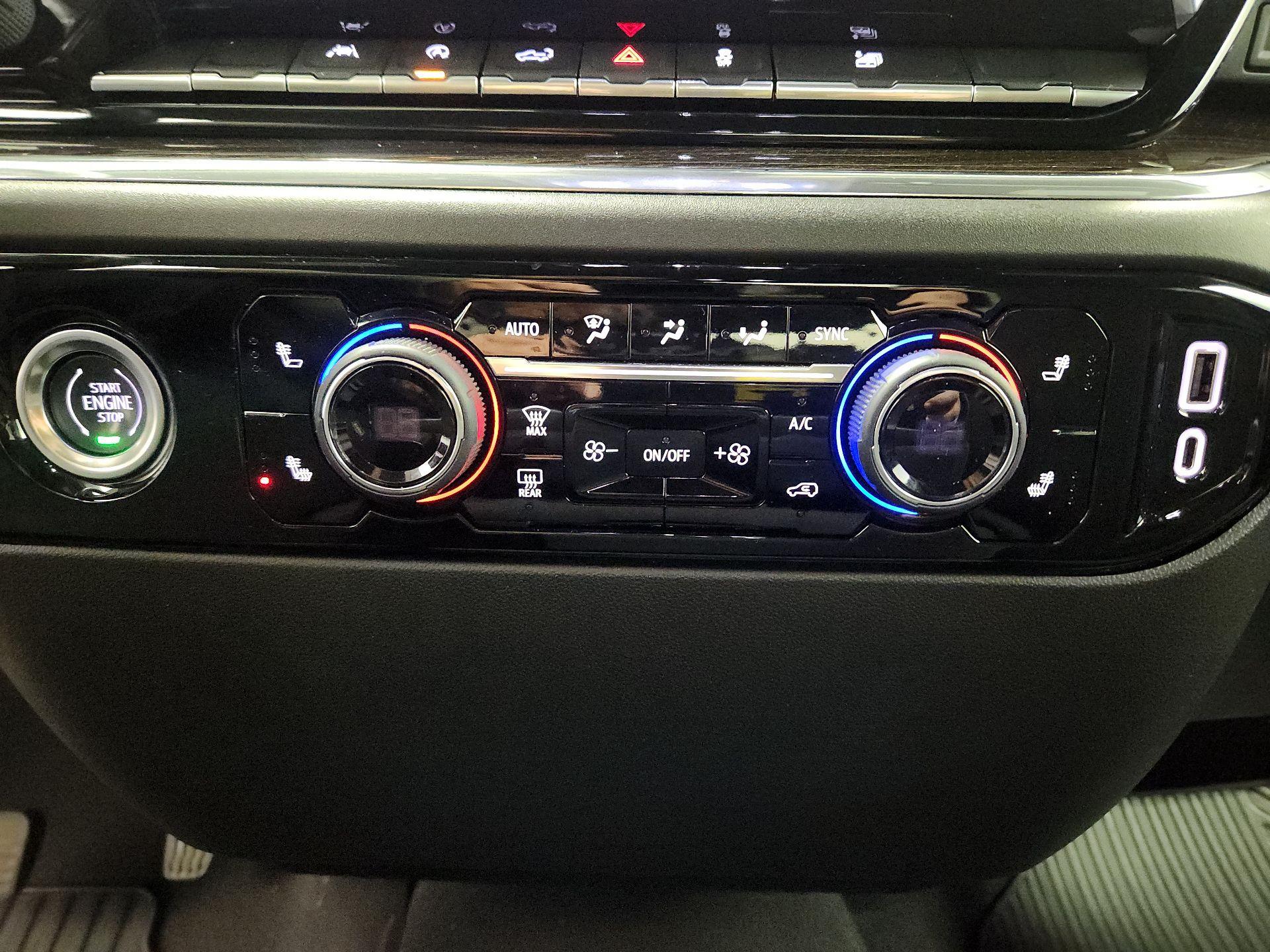 Thumbnail: 2023 Chevrolet Silverado 1500 - 17