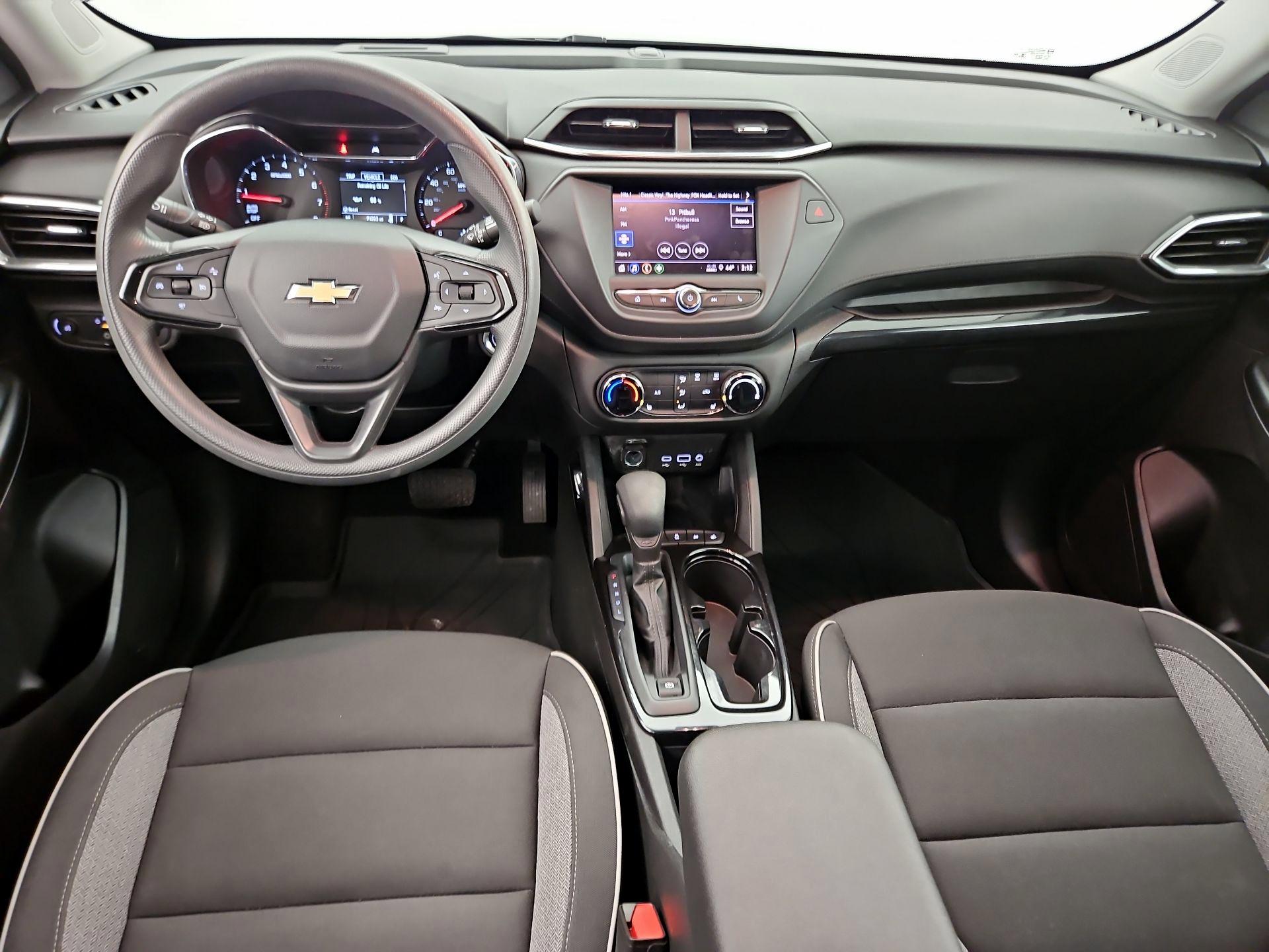 Thumbnail: 2023 Chevrolet TrailBlazer - 9