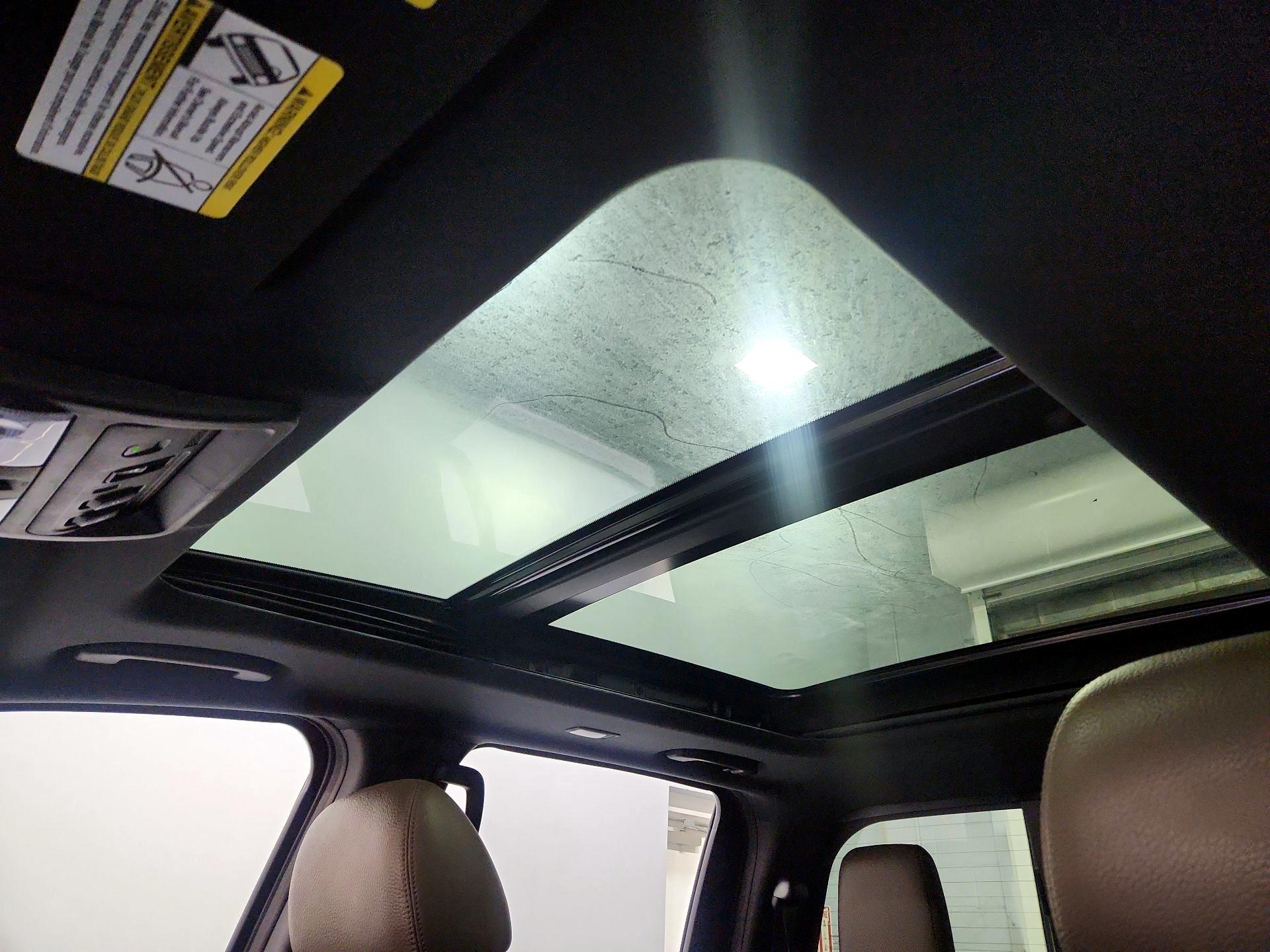 Thumbnail: 2023 Nissan Titan - 20