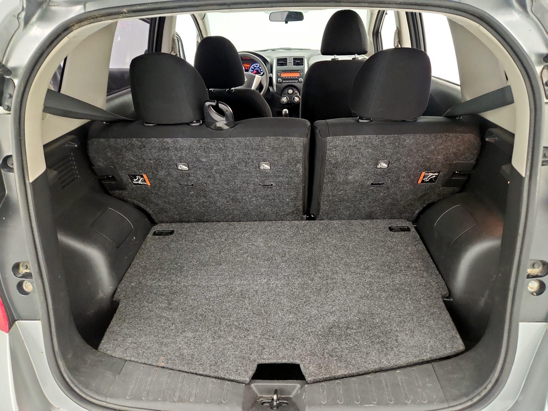 Thumbnail: 2014 Nissan Versa Note - 19