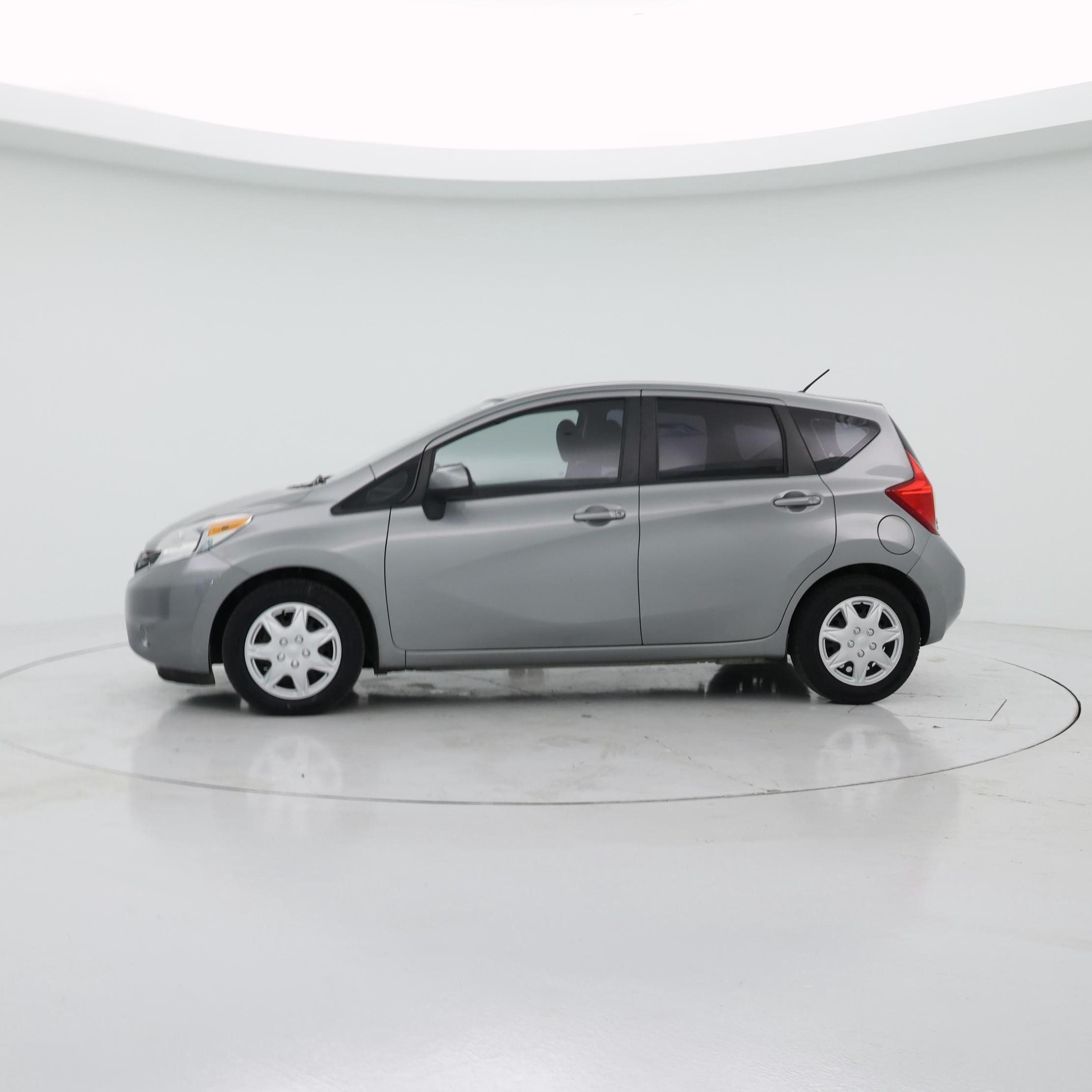 Thumbnail: 2014 Nissan Versa Note - 3