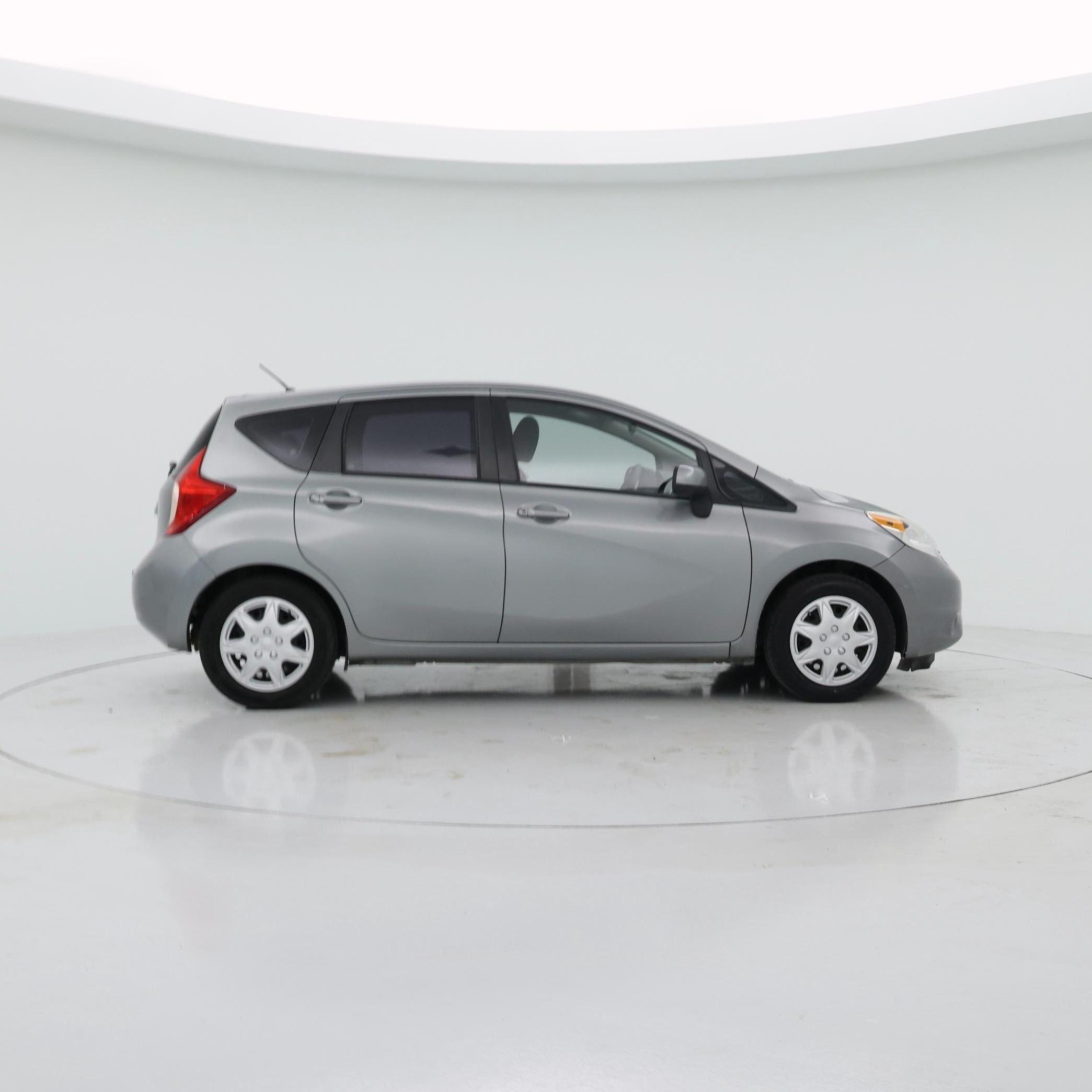 Thumbnail: 2014 Nissan Versa Note - 7