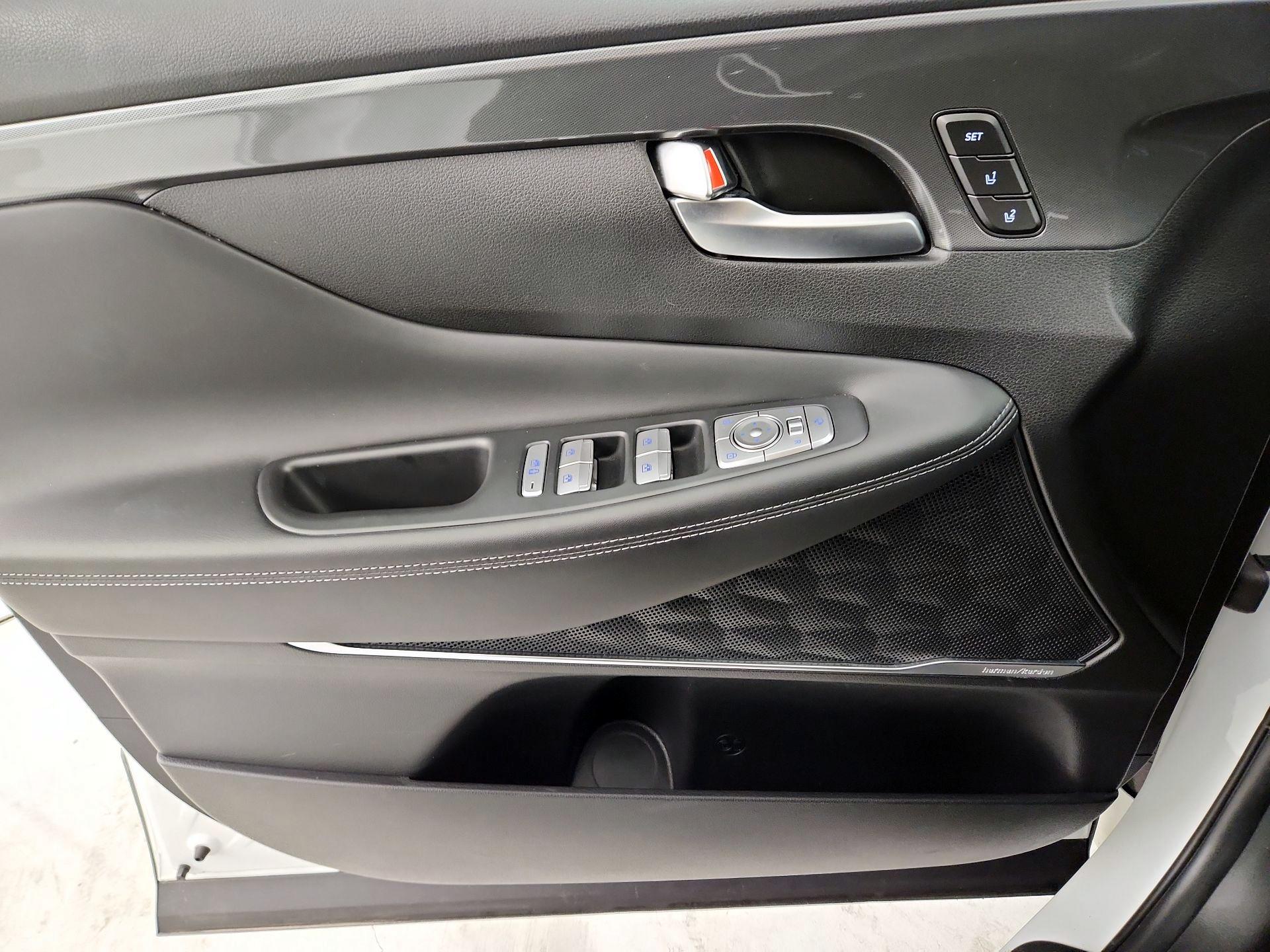 Thumbnail: 2023 Hyundai Santa Fe - 12