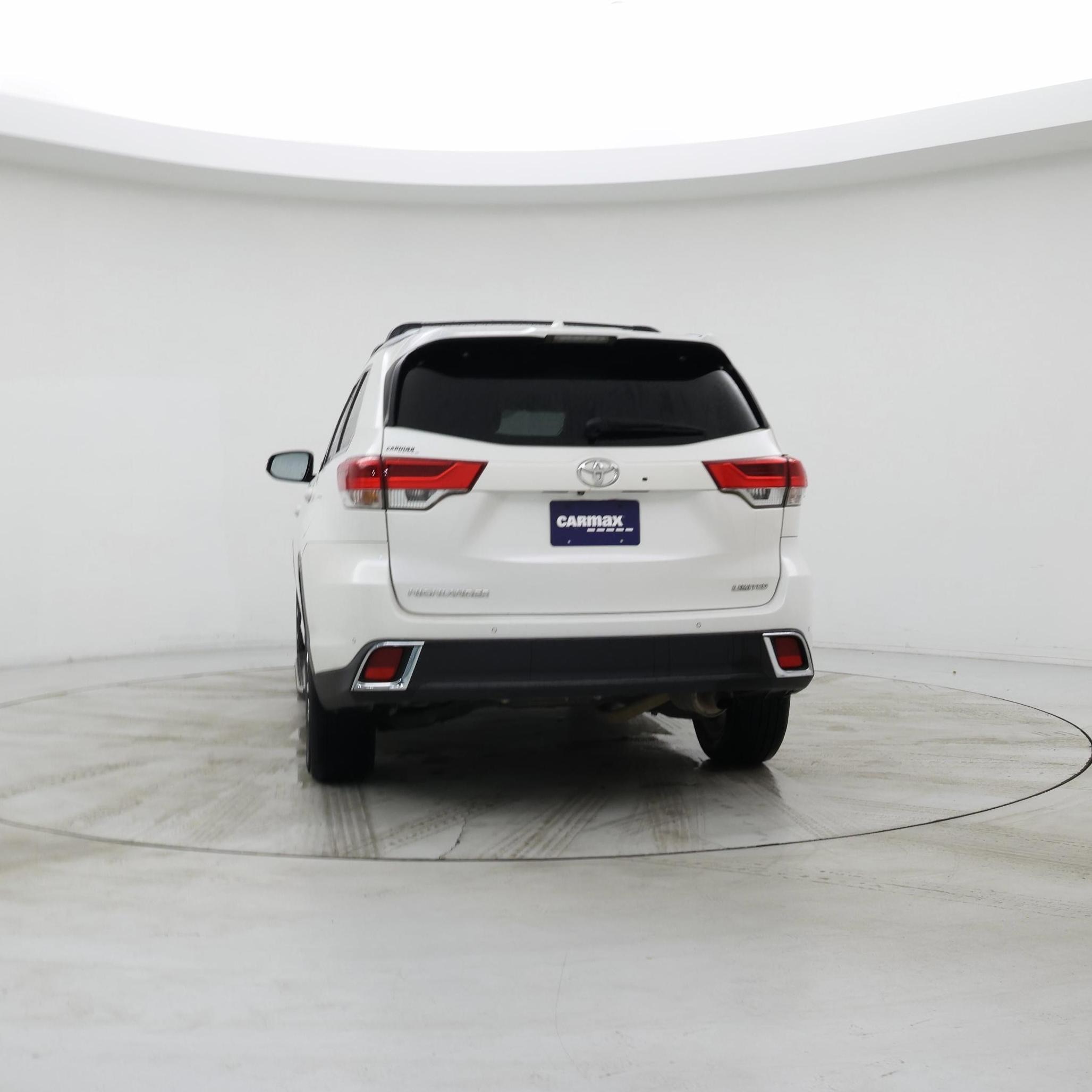 Thumbnail: 2019 Toyota Highlander - 6