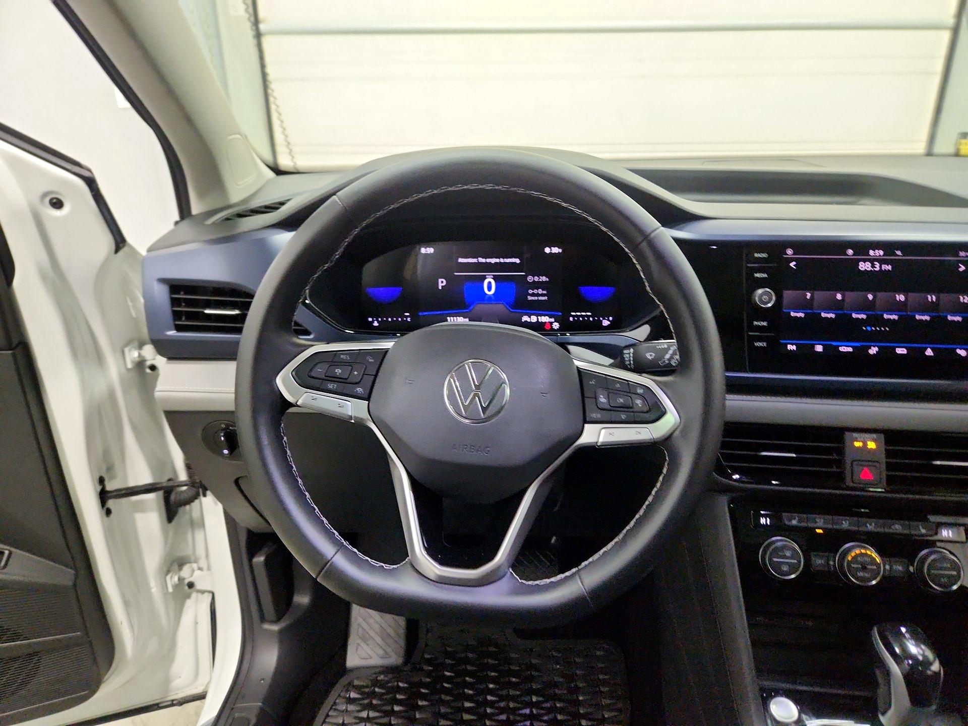 Thumbnail: 2024 Volkswagen Taos - 10