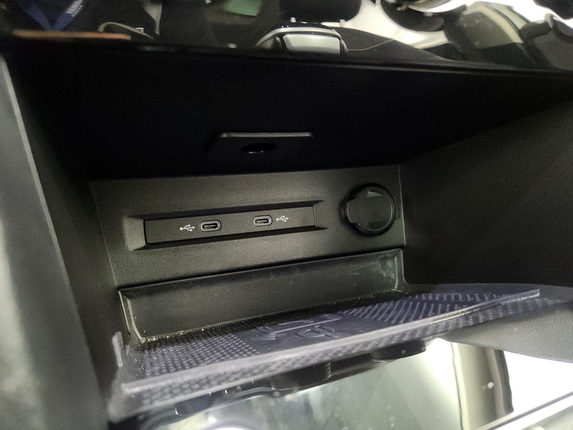 Thumbnail: 2024 Volkswagen Taos - 18