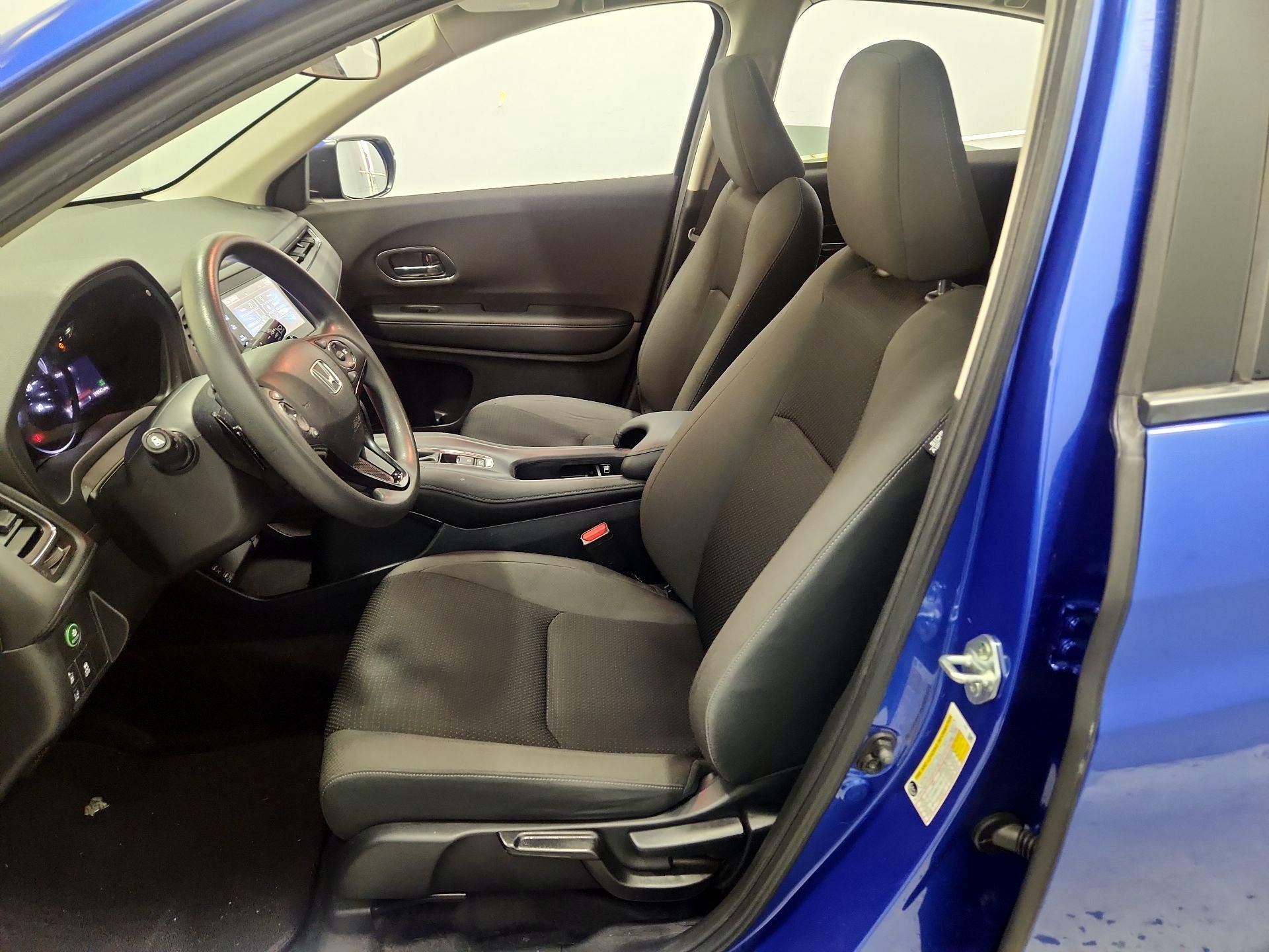 Thumbnail: 2022 Honda HR-V - 11