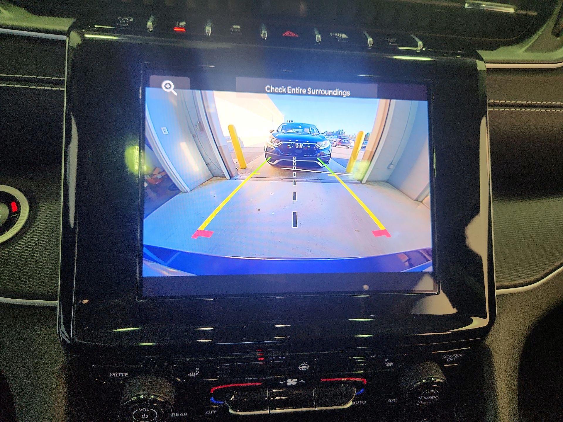 Thumbnail: 2023 Jeep Grand Cherokee L - 14