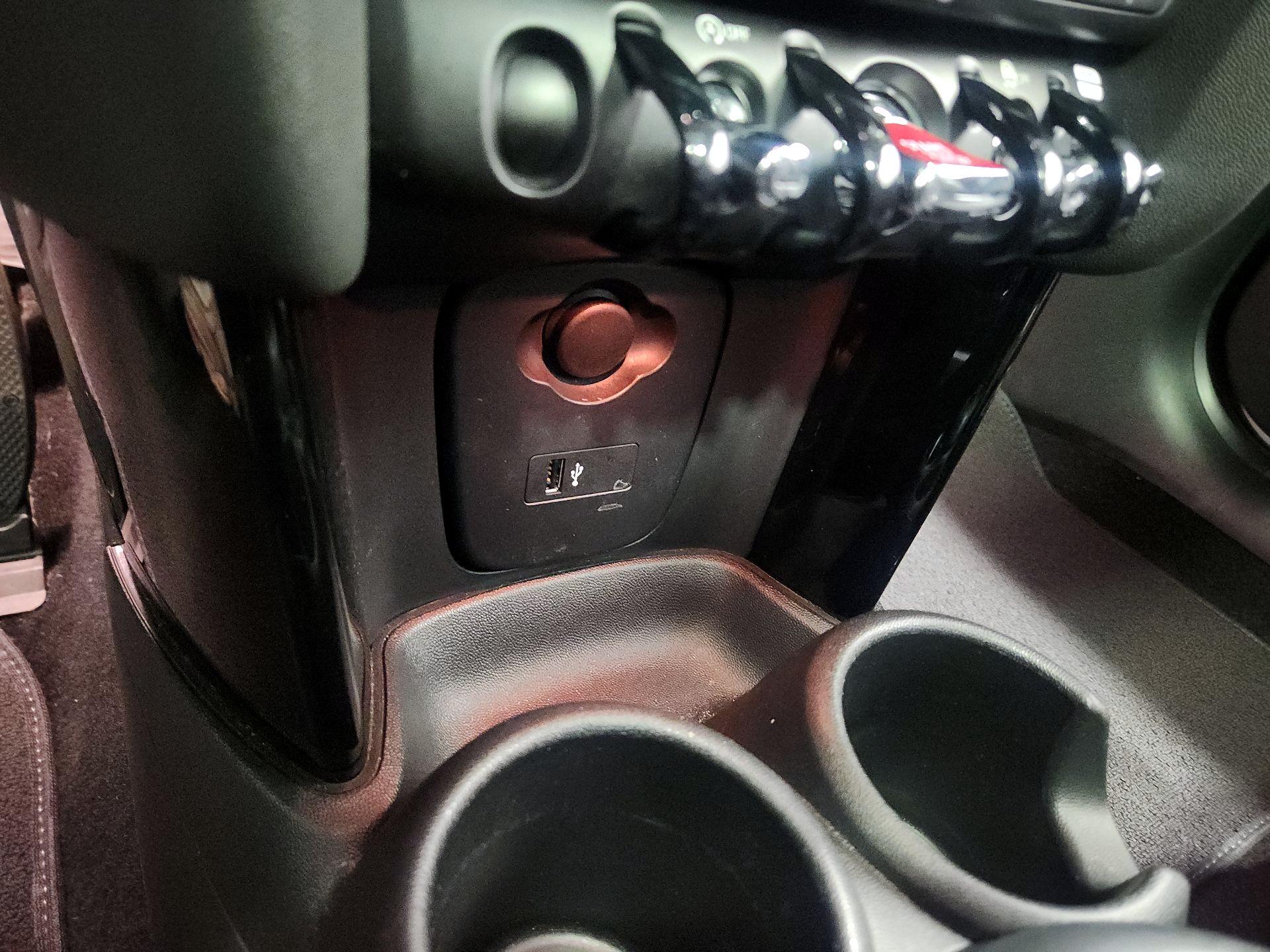 Thumbnail: 2023 MINI Cooper Hardtop - 18